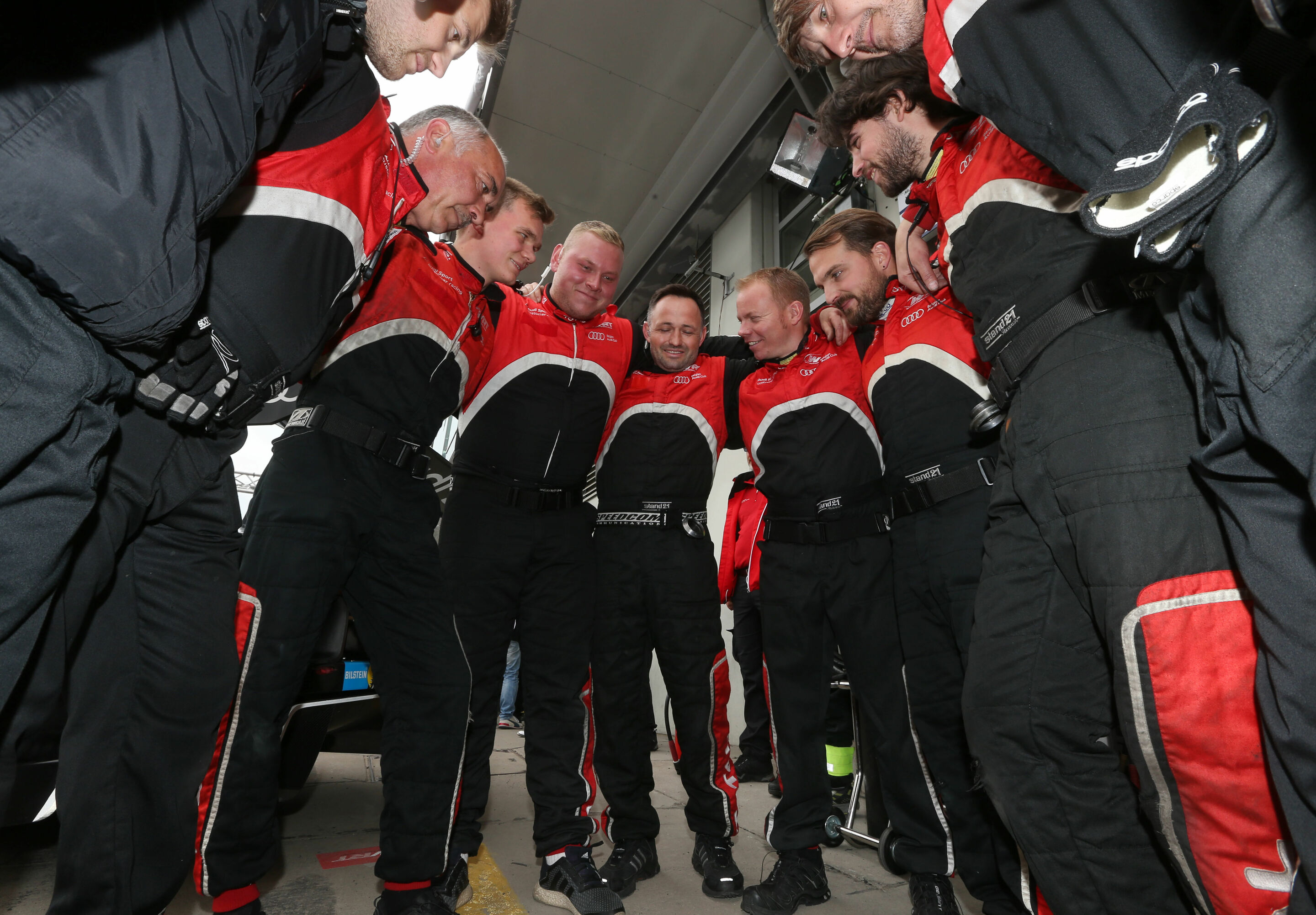 24 Hours Nürburgring 2015 - Audi Sport Team WRT