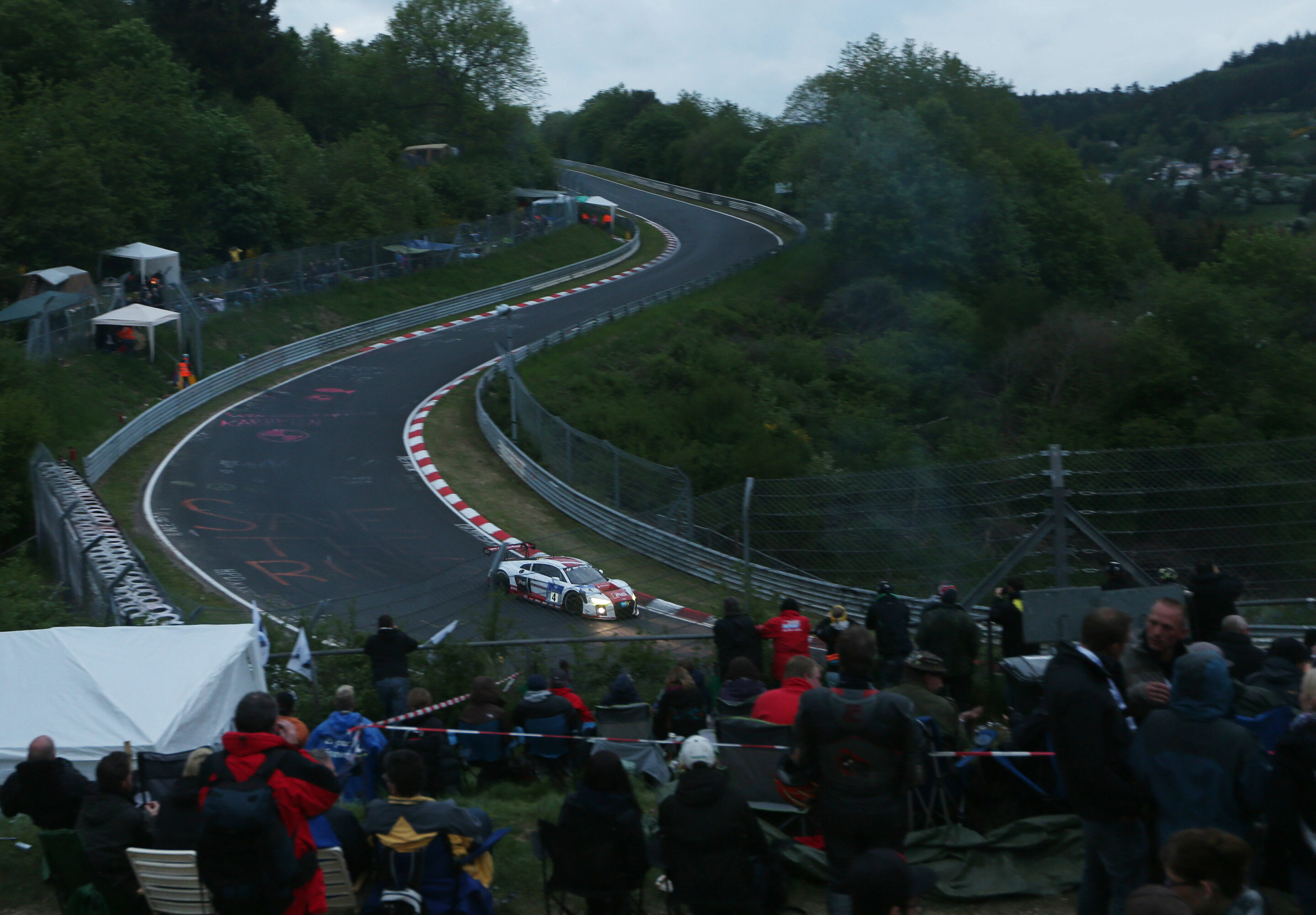 Nürburgring 24 Hours 2015 - Audi R8 LMS #4 (Audi Sport Team Phoenix), Marc Basseng/Marcel Fässler/Mike Rockenfeller/Frank Stippler