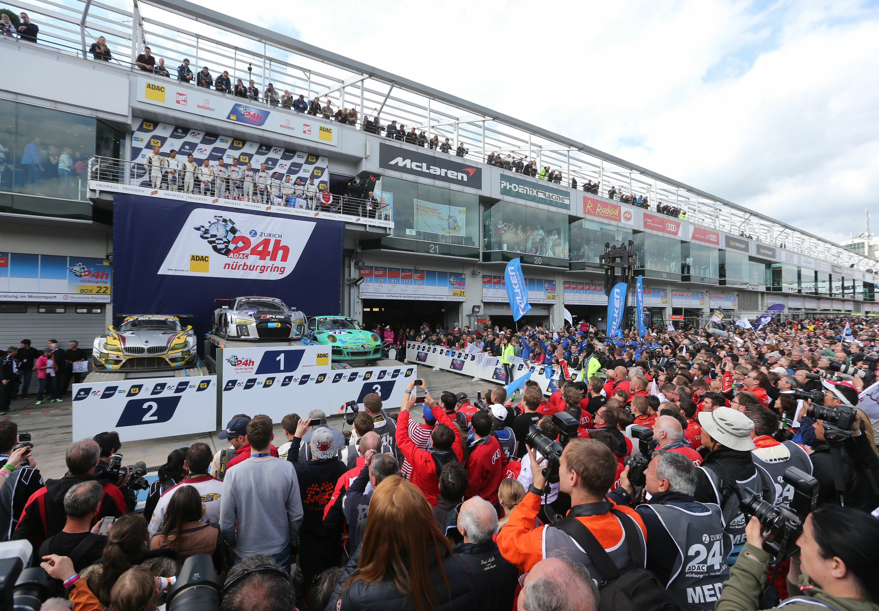 24 Hours Nürburgring 2015 - Podium