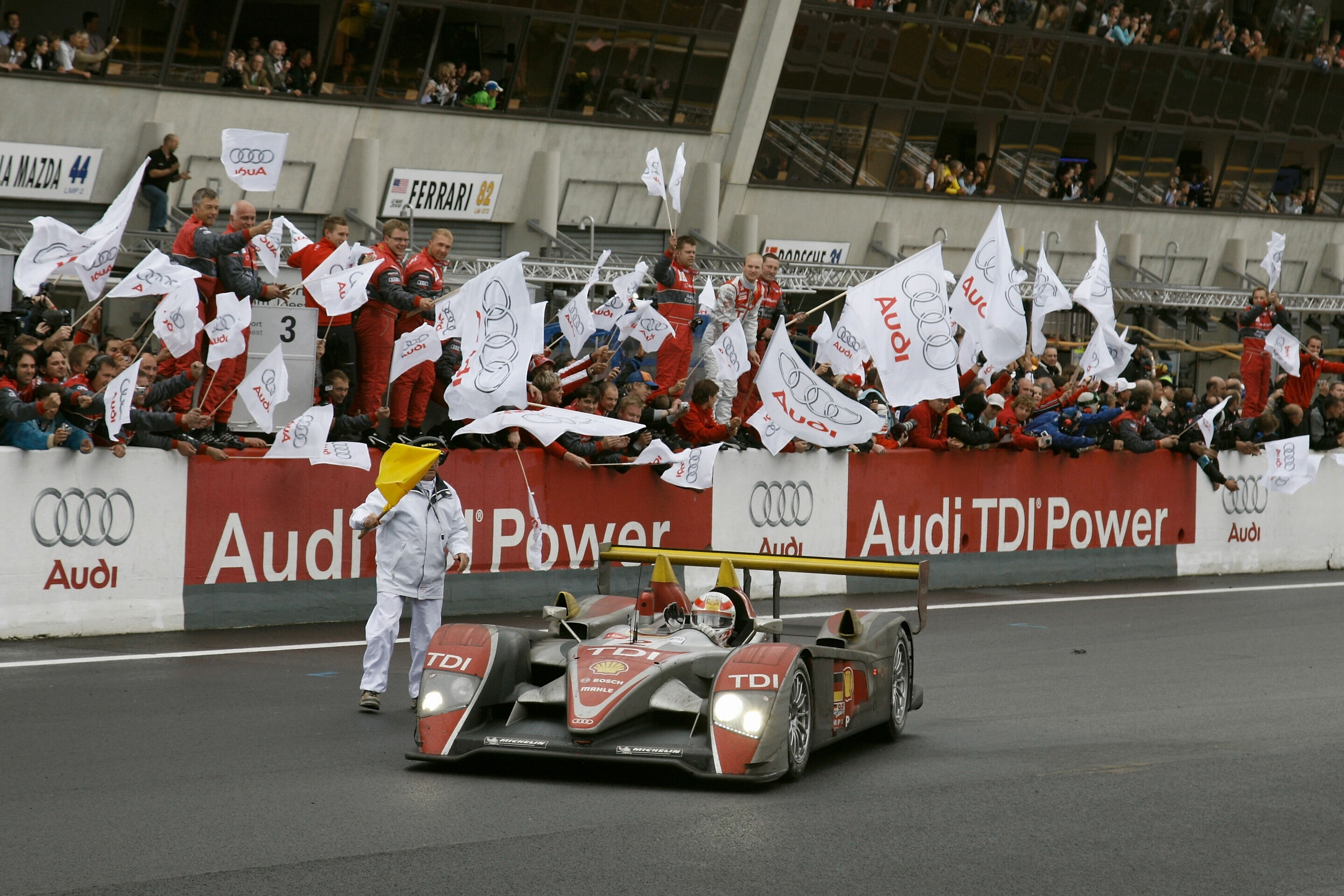 Audi Motorsport History - 2008: Third consecutive victory for the Audi R10 TDI at Le Mans