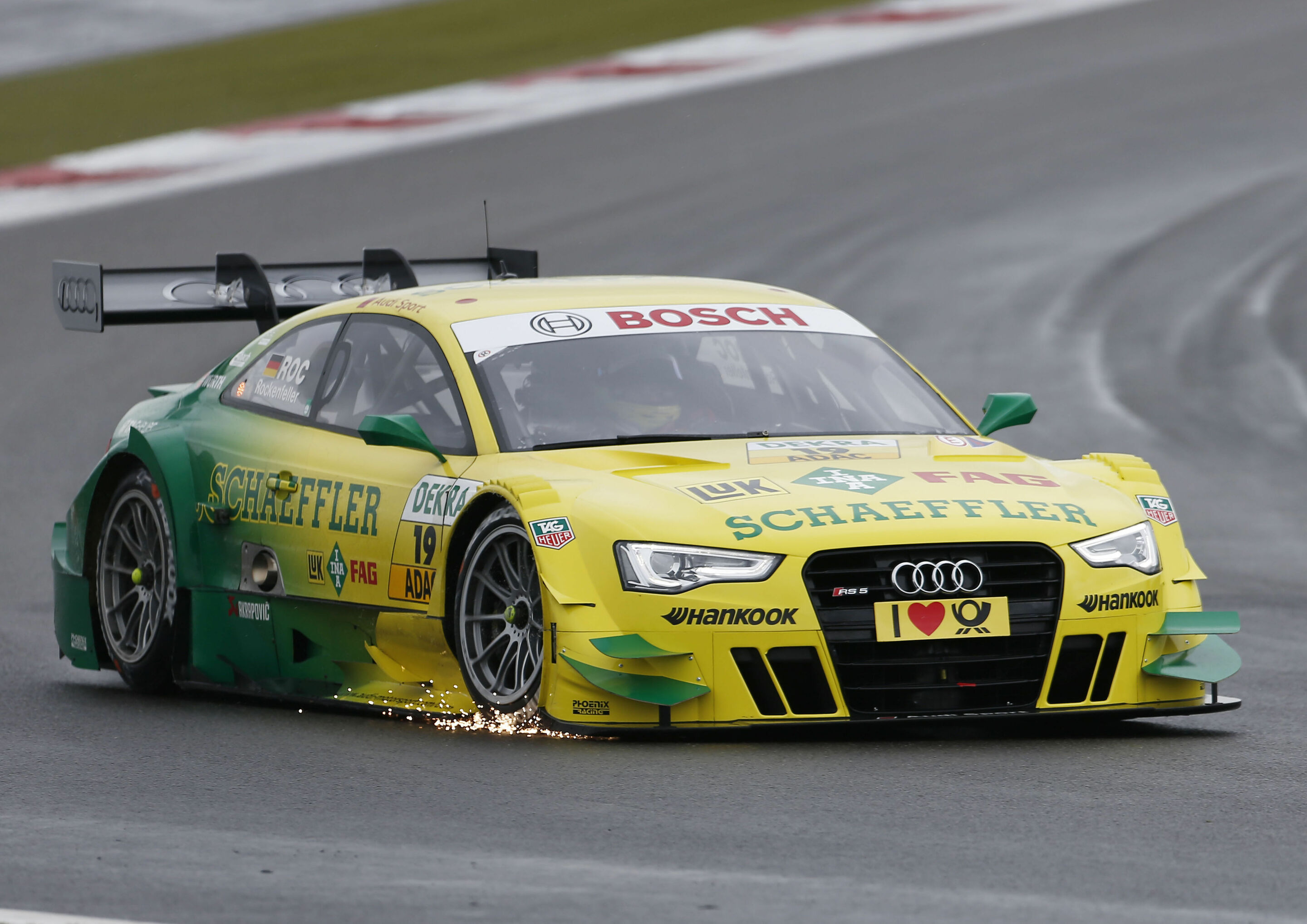 Audi driver Mike Rockenfeller keeps cool - Schaeffler Audi RS 5 DTM #19 (Audi Sport Team Phoenix), Mike Rockenfeller