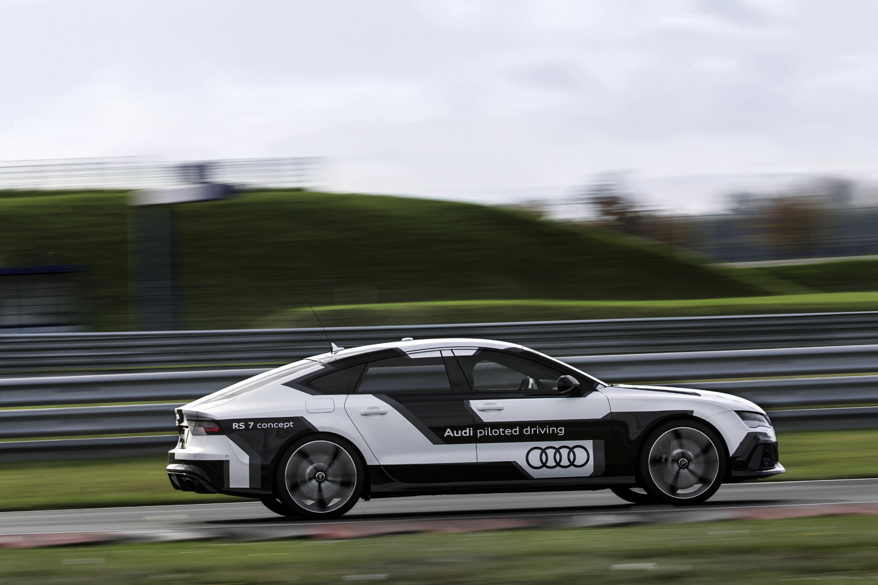 Audi RS 7 piloted driving concept - Fahraufnahme