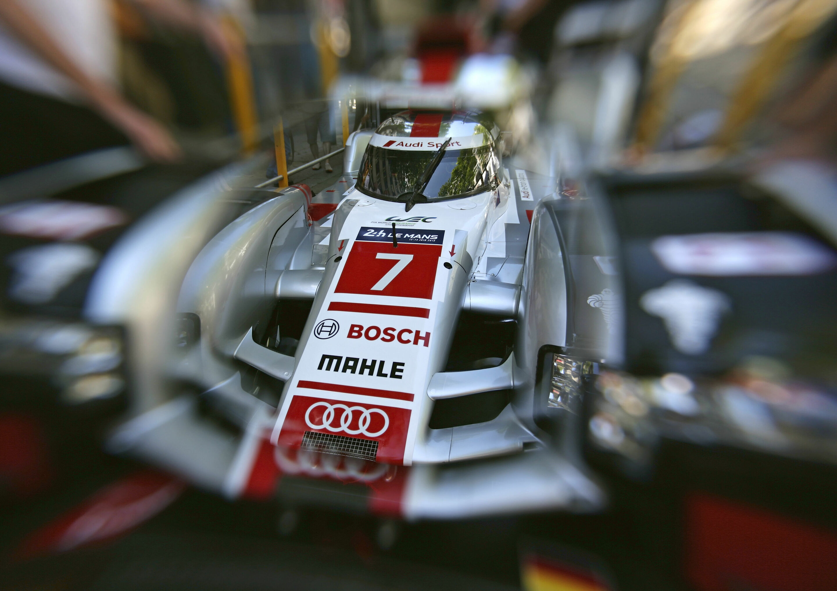 24 Stunden Le Mans 2015 - Audi R18 e-tron quattro #7 (Audi Sport Team Joest), Marcel Fässler, André Lotterer, Benoît Tréluyer