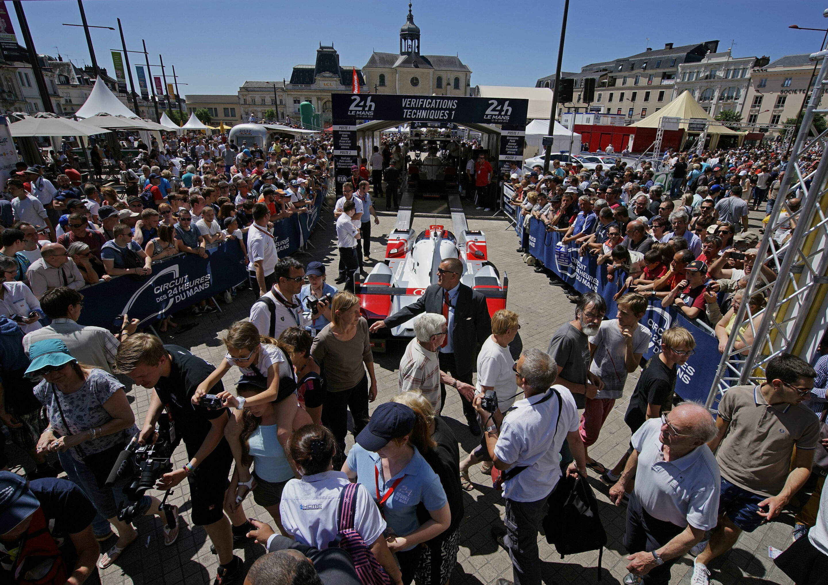 24h Le Mans 2015 - Audi R18 e-tron quattro #8 (Audi Sport Team Joest), Lucas di Grassi, Loïc Duval, Oliver Jarvis