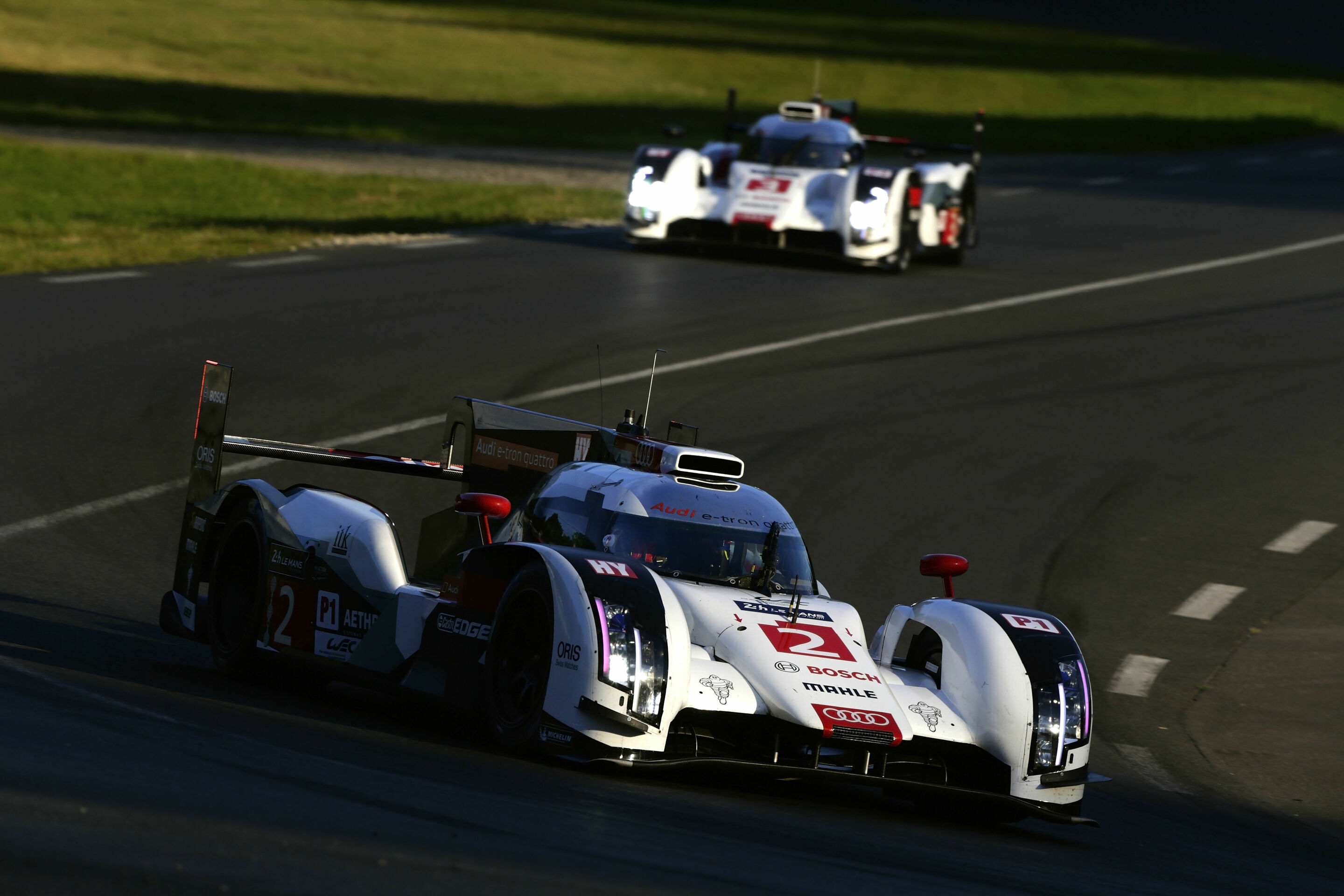 24 Stunden Le Mans 2014 - Audi R18 e-tron quattro #2 (Audi Sport Team Joest), André Lotterer, Marcel Fässler, Benoît Tréluyer
