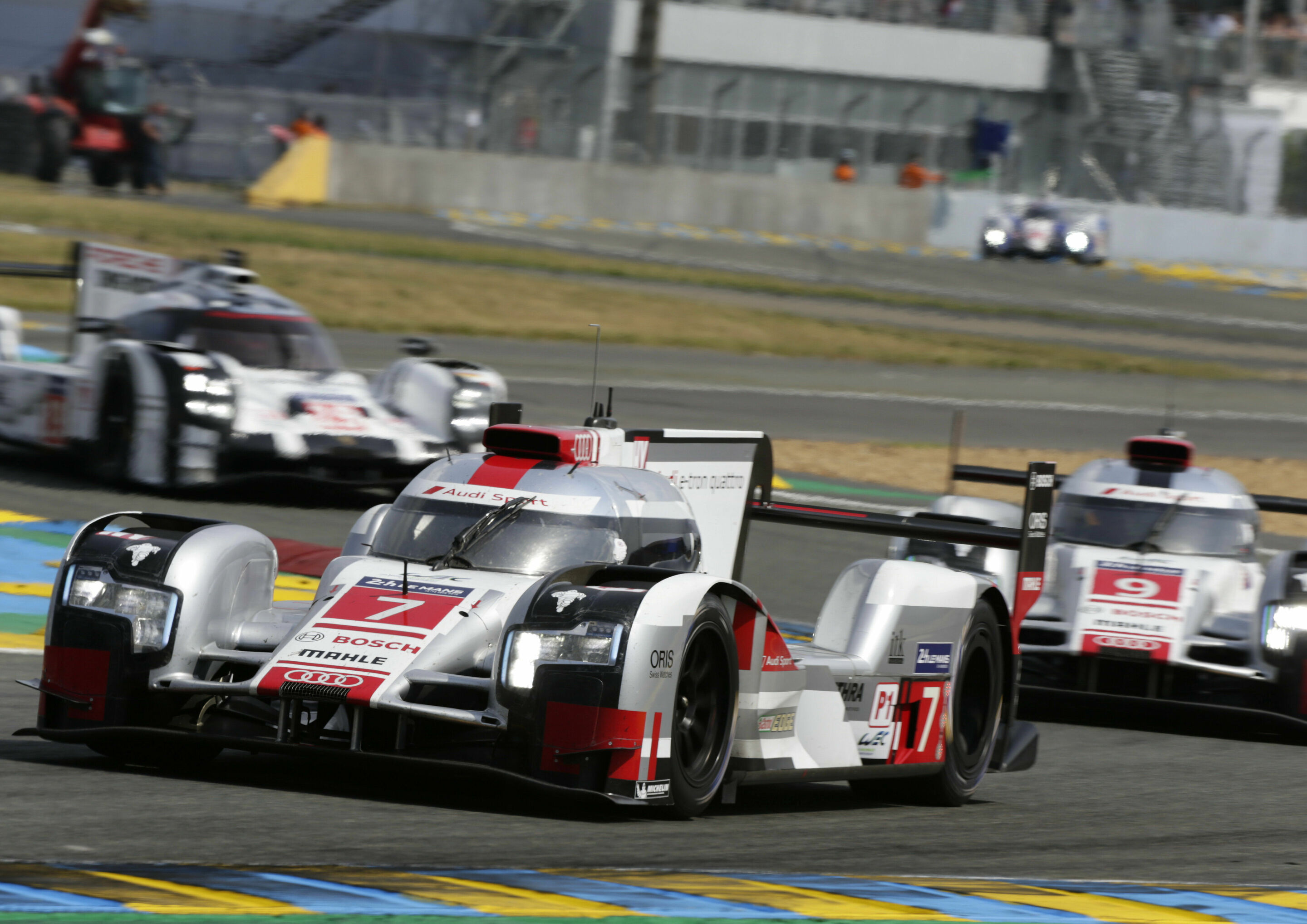 24h Le Mans 2015 - Audi R18 e-tron quattro #7 (Audi Sport Team Joest), André Lotterer, Marcel Fässler, Benoît Tréluyer