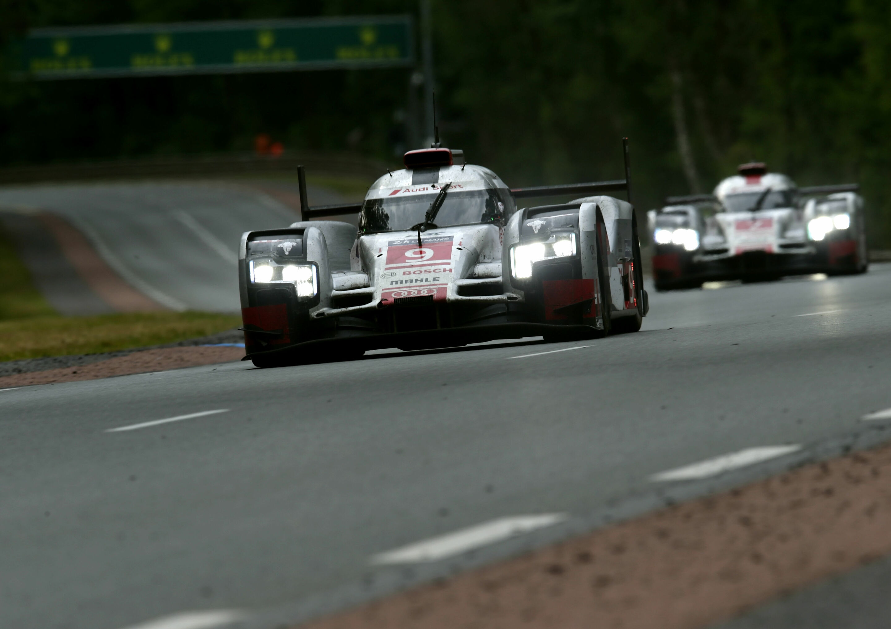 24 Stunden Le Mans 2015 - Audi R18 e-tron quattro #9 (Audi Sport Team Joest), Filipe Albuquerque, Marco Bonanomi, René Rast