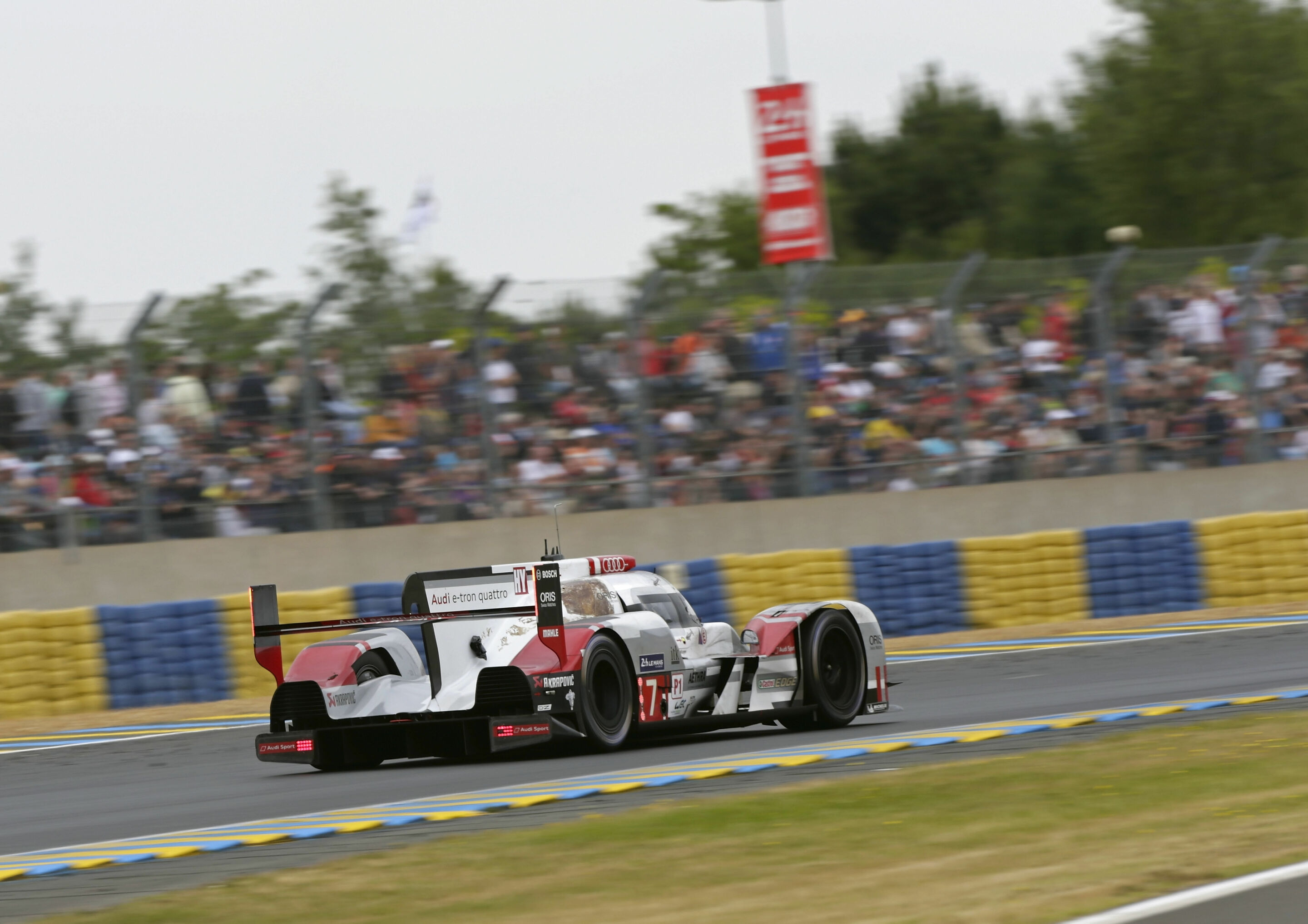 24h Le Mans 2015 - Audi R18 e-tron quattro #7 (Audi Sport Team Joest), Marcel Fässler, André Lotterer, Benoît Tréluyer