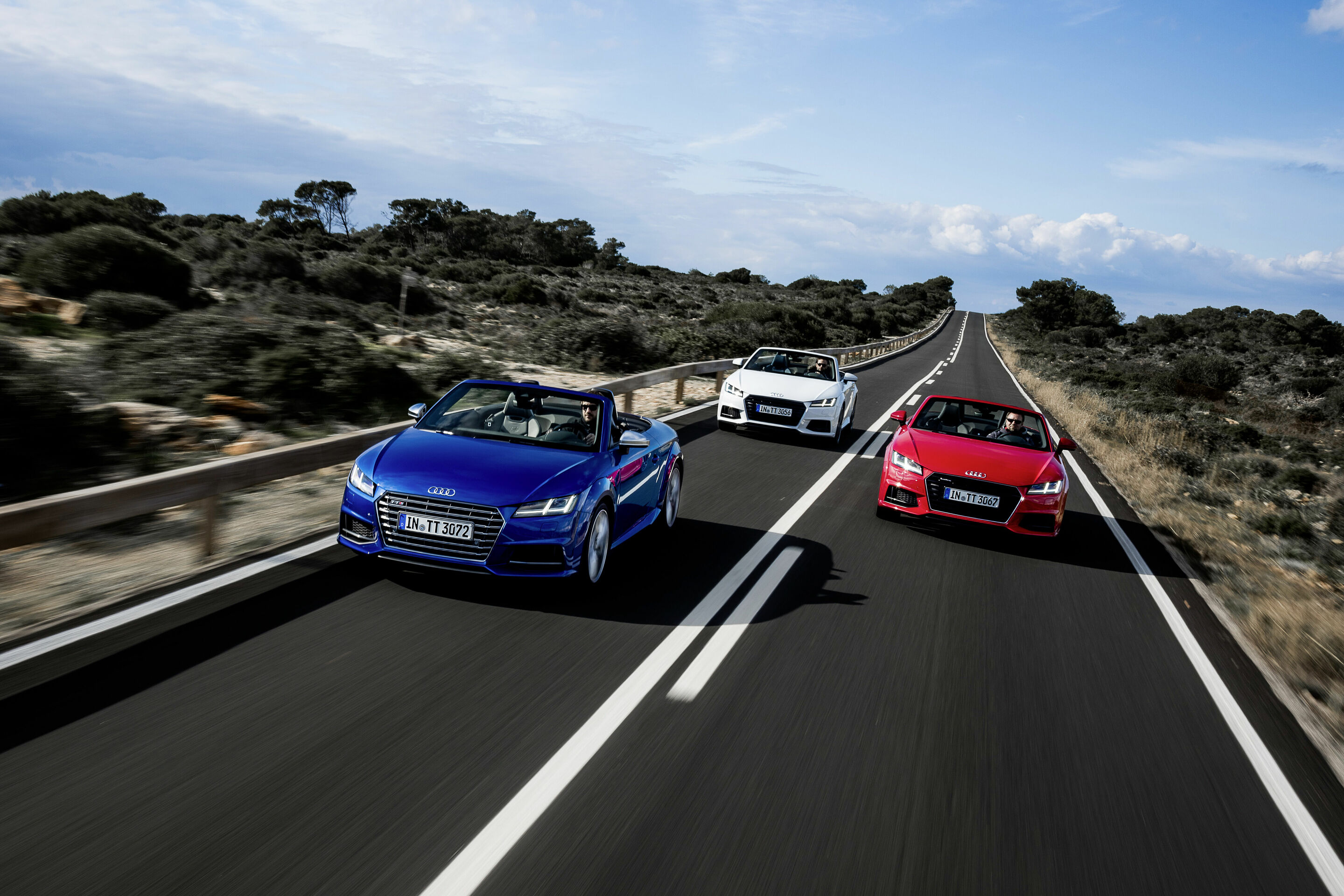 AUDI AG: Sales in the Americas increase 11 percent in May - At around 153,850 cars, Audi’s worldwide deliveries in May were slightly above the figures from the same month last year (+1.2%). In addition to the upcoming model changes for the Audi Q7 and...
