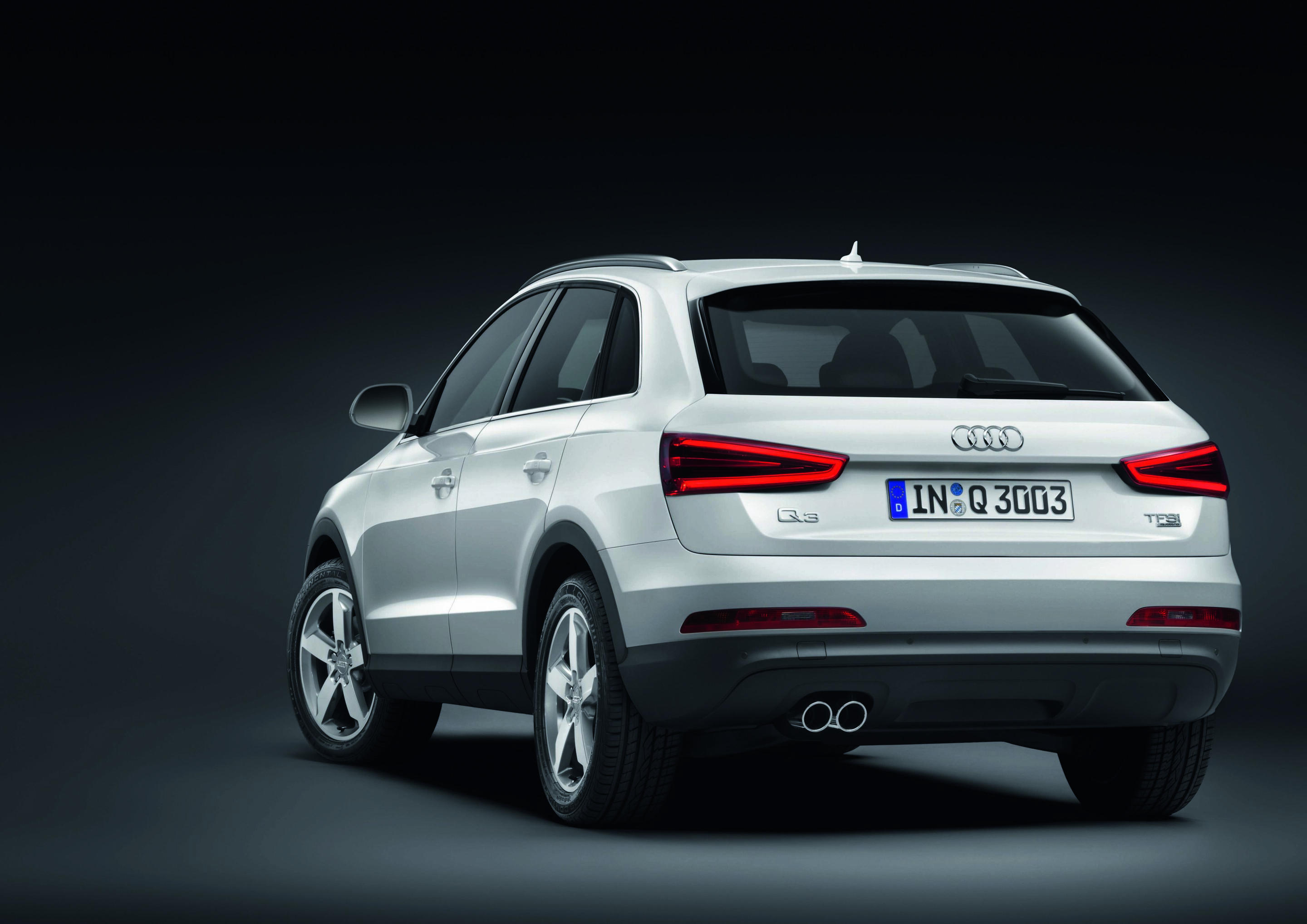 Audi Q3 2.0 TFSI quattro - Farbe: Gletscherweiß