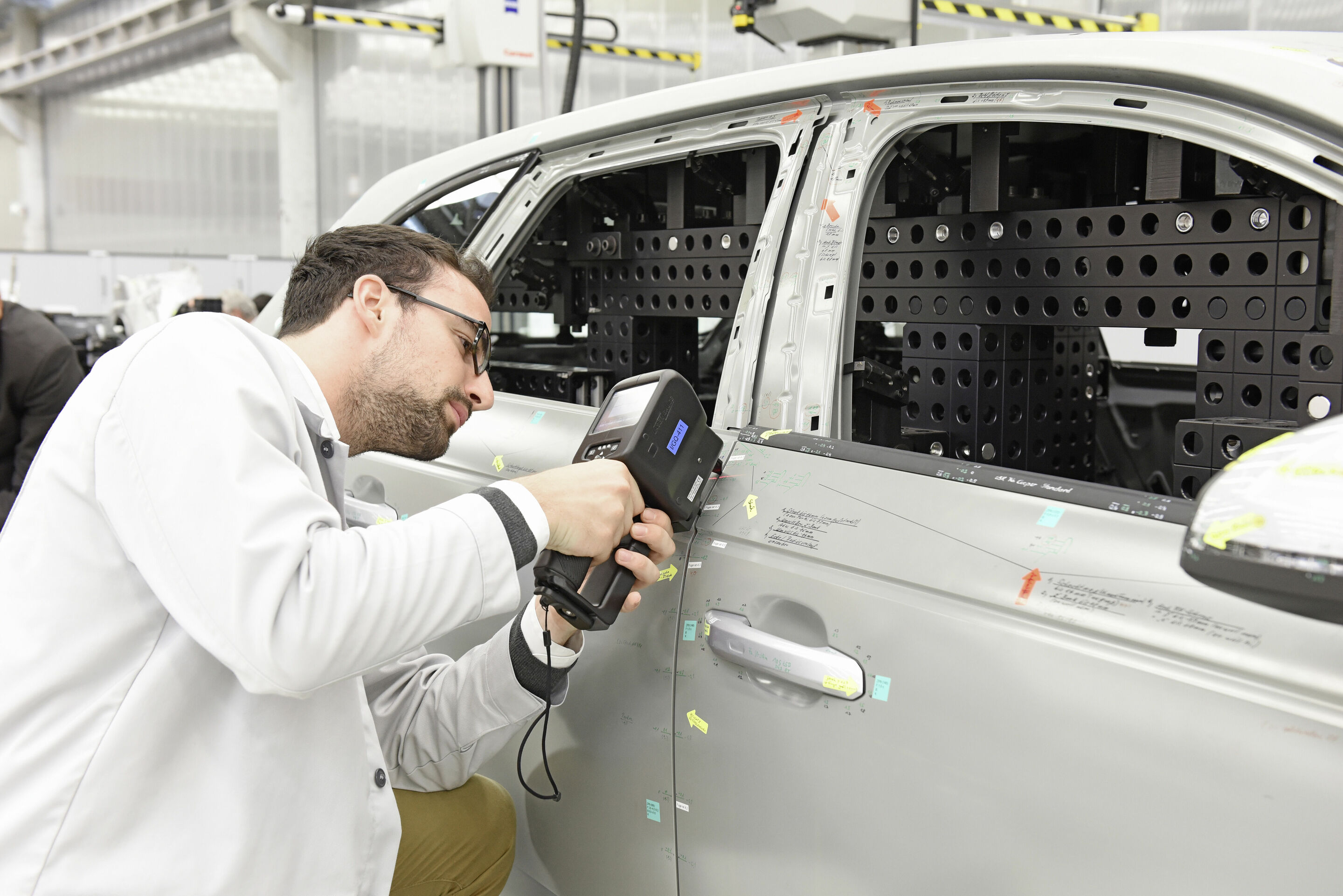 Qualitätssicherung – Außenmeisterbock Audi A4 Avant - Qualitätssicherung – Außenmeisterbock Audi A4 Avant
