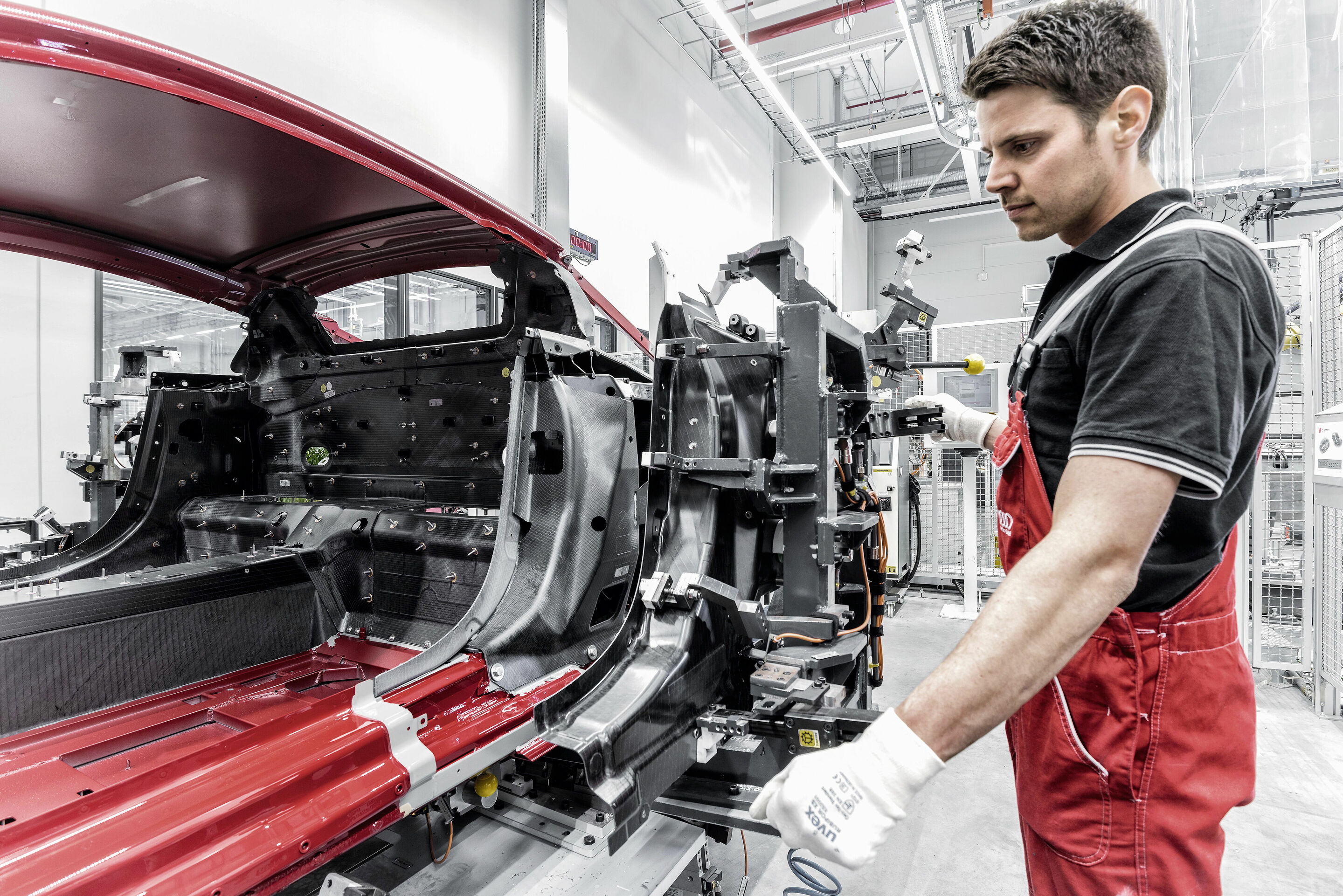 R8 production at Audi Böllinger Höfe near the Neckarsulm site - R8 production at Audi Böllinger Höfe near the Neckarsulm site