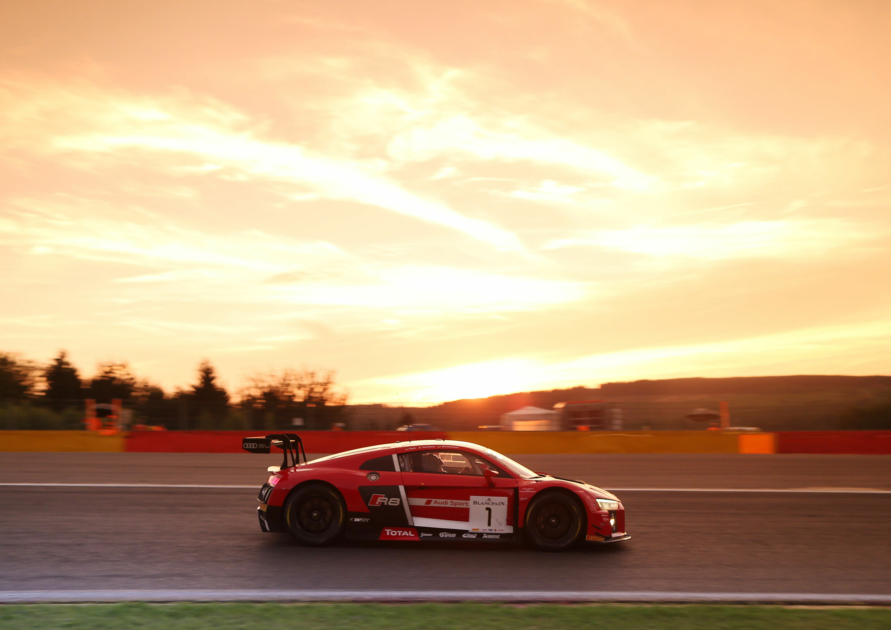 24h Spa 2015 - Audi R8 LMS #1 (Audi Sport Team WRT), René Rast/Laurens Vanthoor/Markus Winkelhock