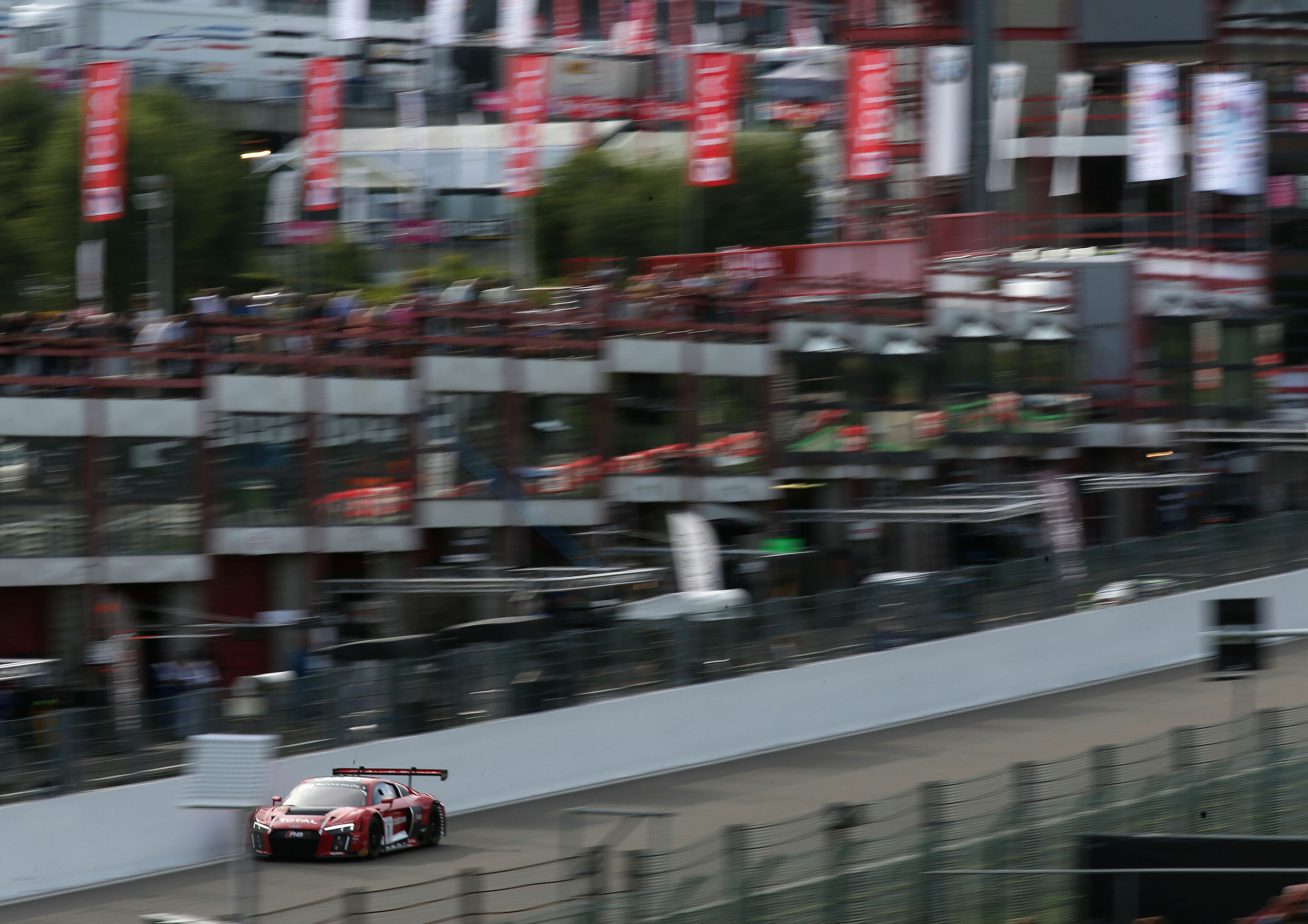 24h Spa 2015 - Audi R8 LMS #1 (Audi Sport Team WRT), René Rast/Laurens Vanthoor/Markus Winkelhock