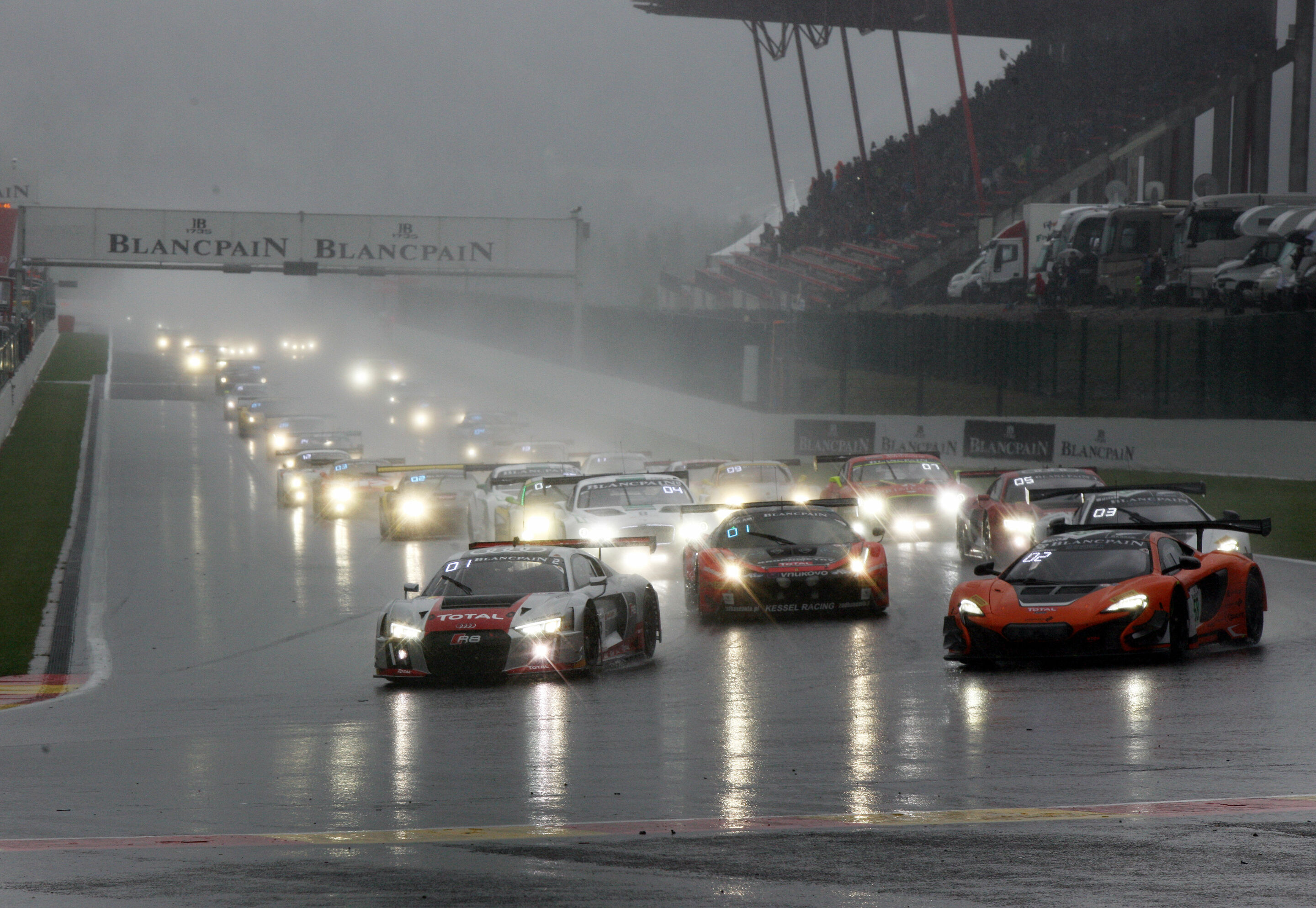24h Spa 2015 - Audi R8 LMS #2 (Audi Sport Team WRT), Nico Müller/Stéphane Ortelli/Frank Stippler