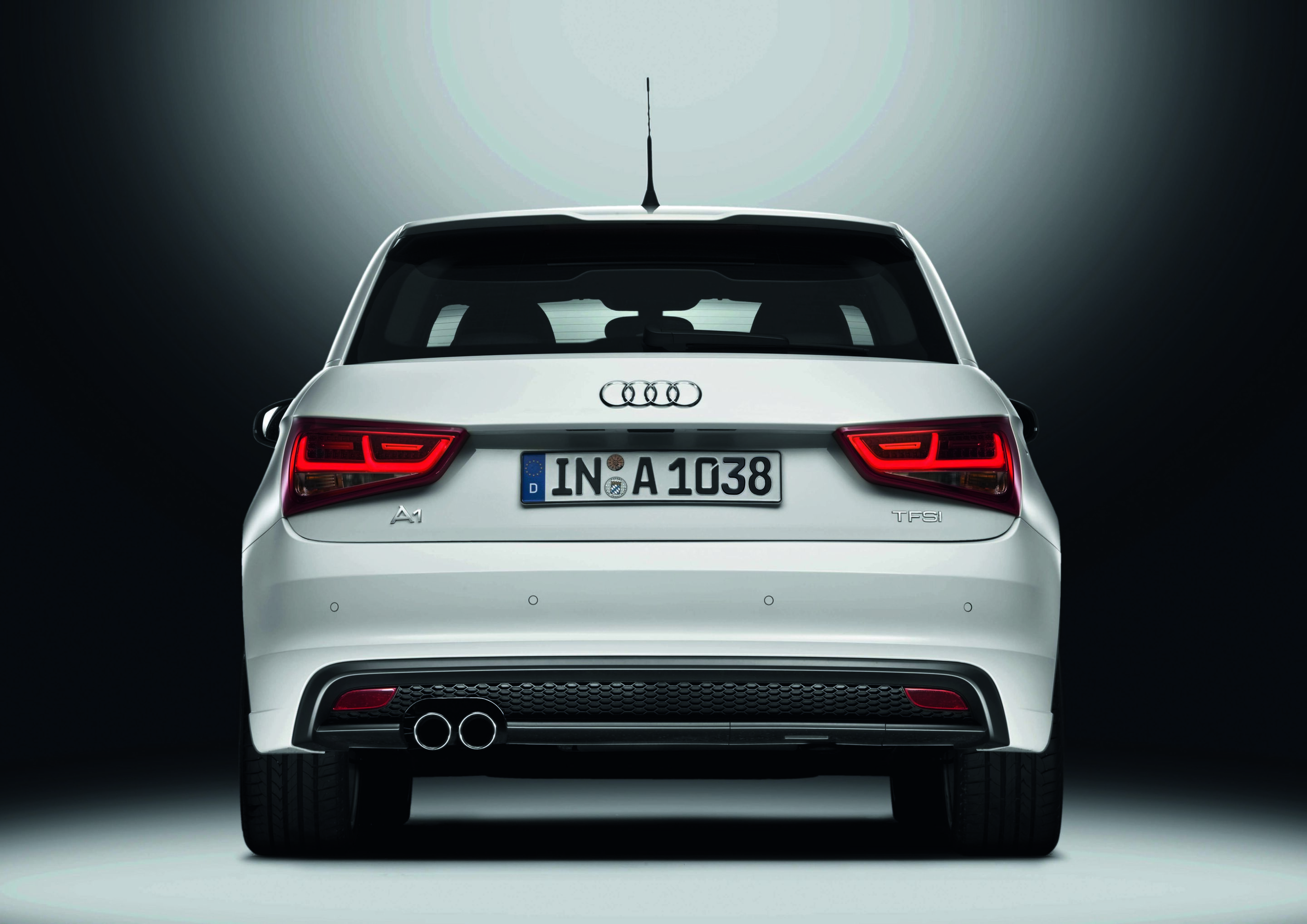 Audi A1 1.4 TFSI (136 kW) S line - Colour: Amalfi white