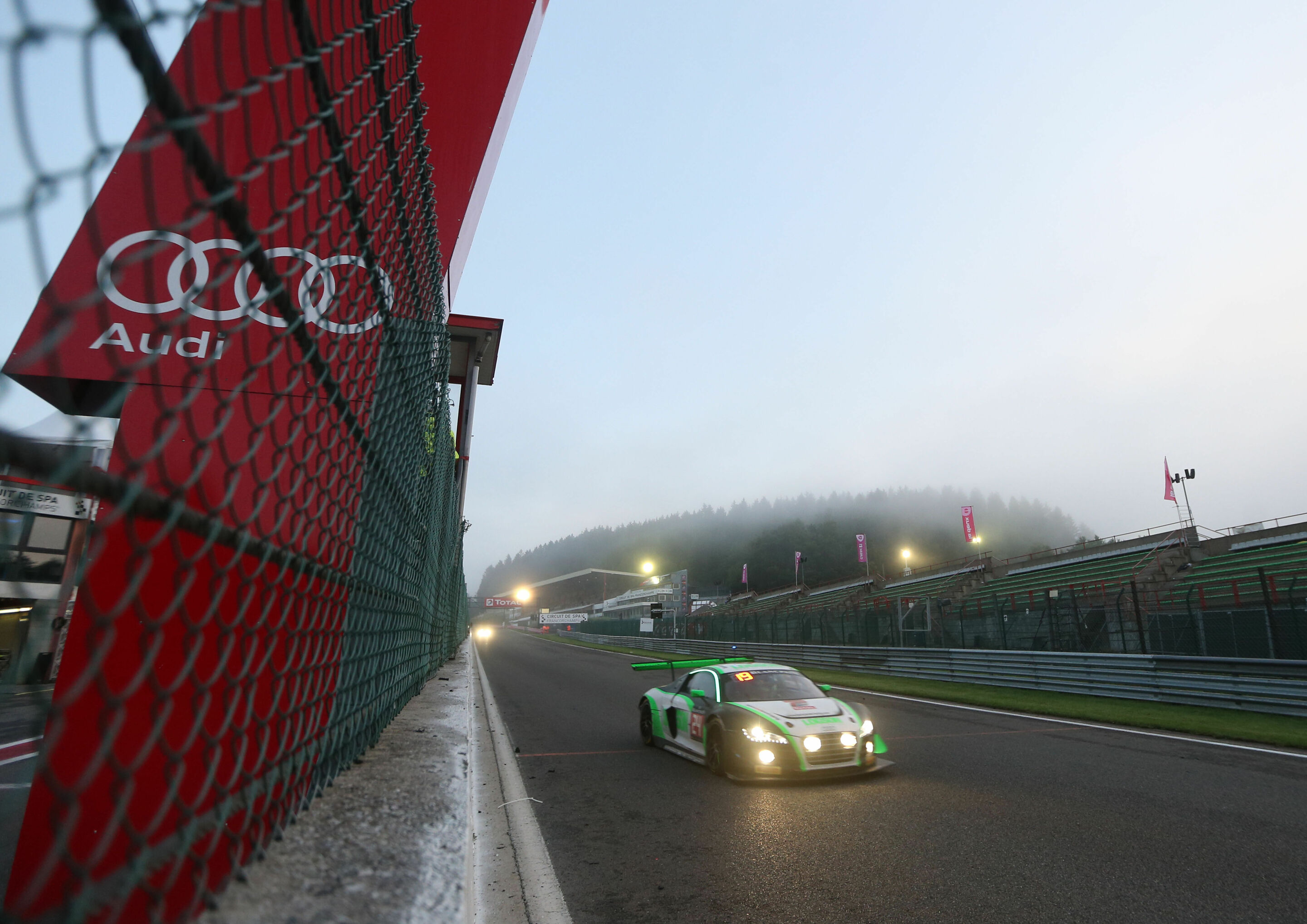 24h Spa 2015 - Audi R8 LMS ultra #24 (Team Parker Racing), Ian Loggie/Callum Macleod/Benny Simonsen/Julian Westwood
