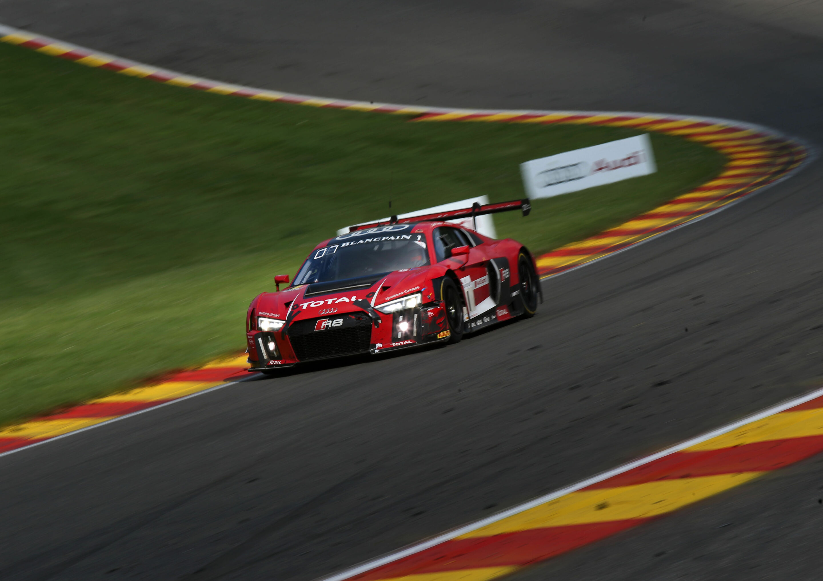 24h Spa 2015 - Audi R8 LMS #1 (Audi Sport Team WRT), René Rast/Laurens Vanthoor/Markus Winkelhock