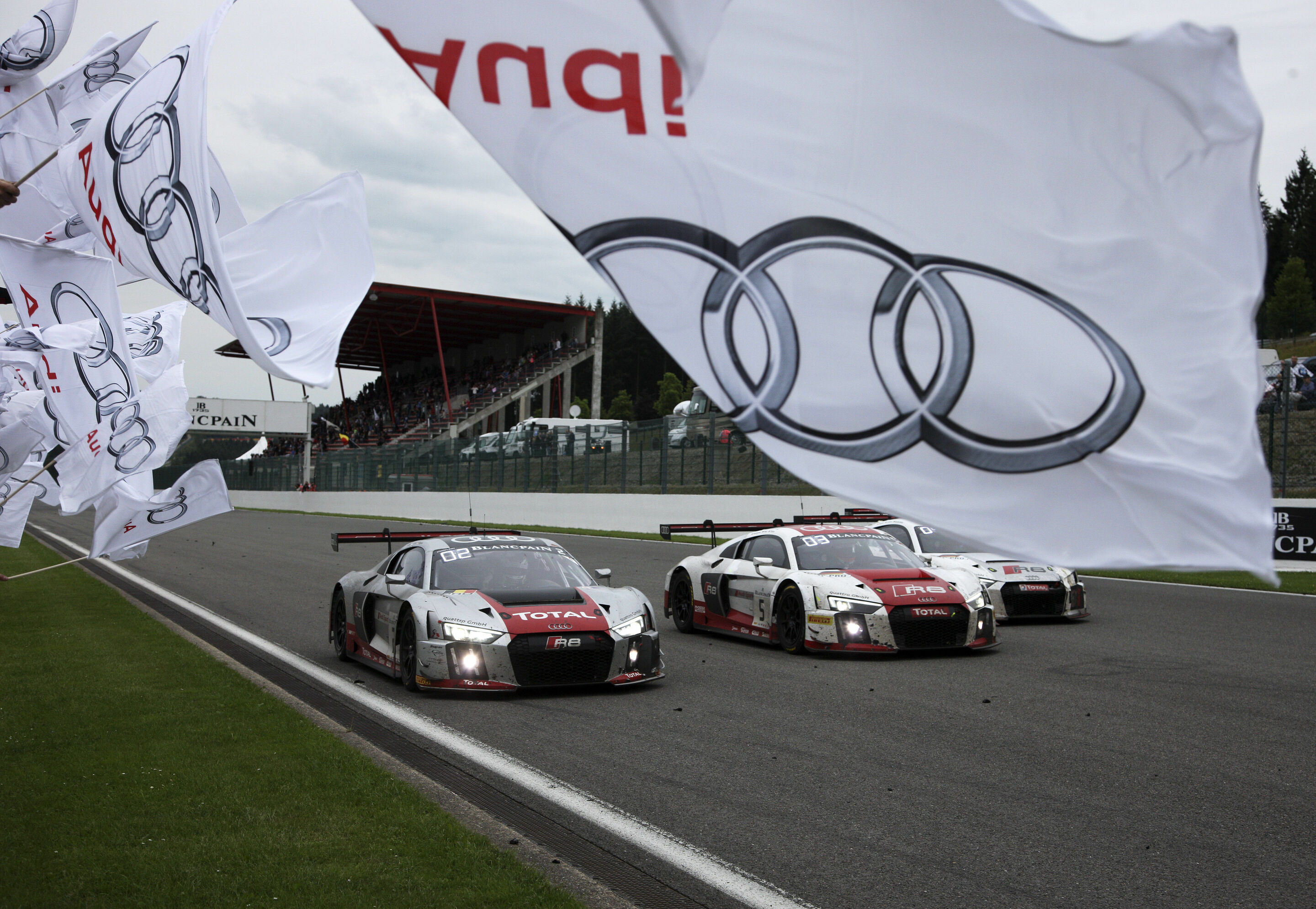 24h Spa 2015 - Audi R8 LMS #2 (Audi Sport Team WRT), Nico Müller/Stéphane Ortelli/Frank Stippler, Audi R8 LMS #5 (Audi Sport Team Phoenix), Christian Mamerow/Christopher Mies/Nicki Thiim, Audi R8 LMS #6 (Audi Sport Team Phoenix), Marcel Fässler/André...