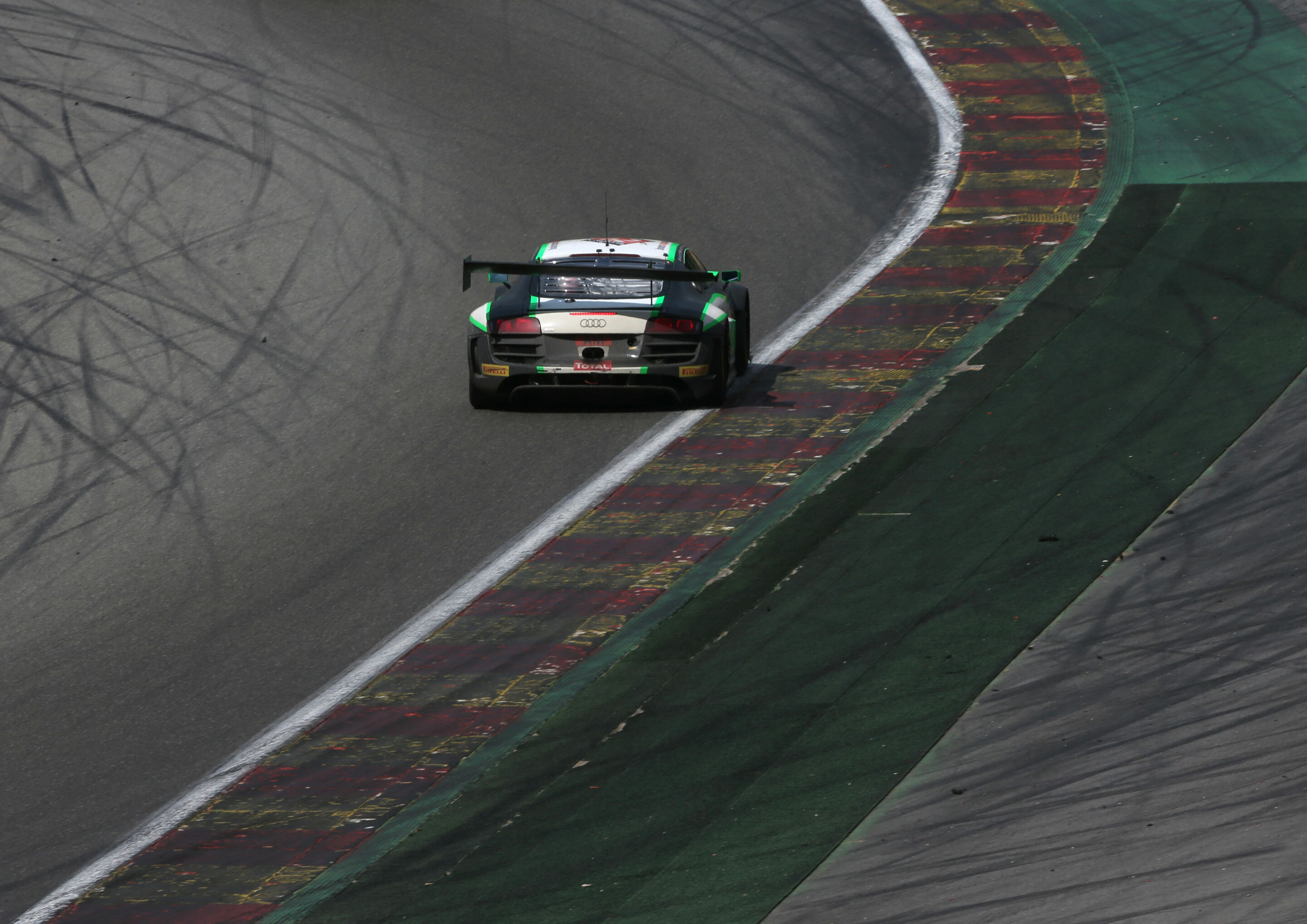 24h Spa 2015 - Audi R8 LMS ultra #24 (Team Parker Racing), Ian Loggie/Callum Macleod/Benny Simonsen/Julian Westwood