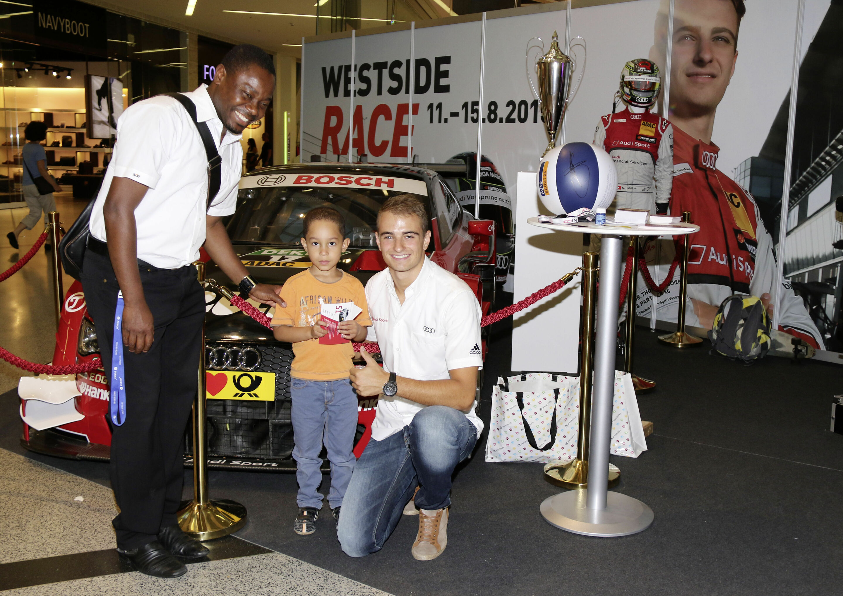 Nico Müller at the Shopping and Leisure Center Westside - Visitors pit their skills against Audi driver Nico Müller