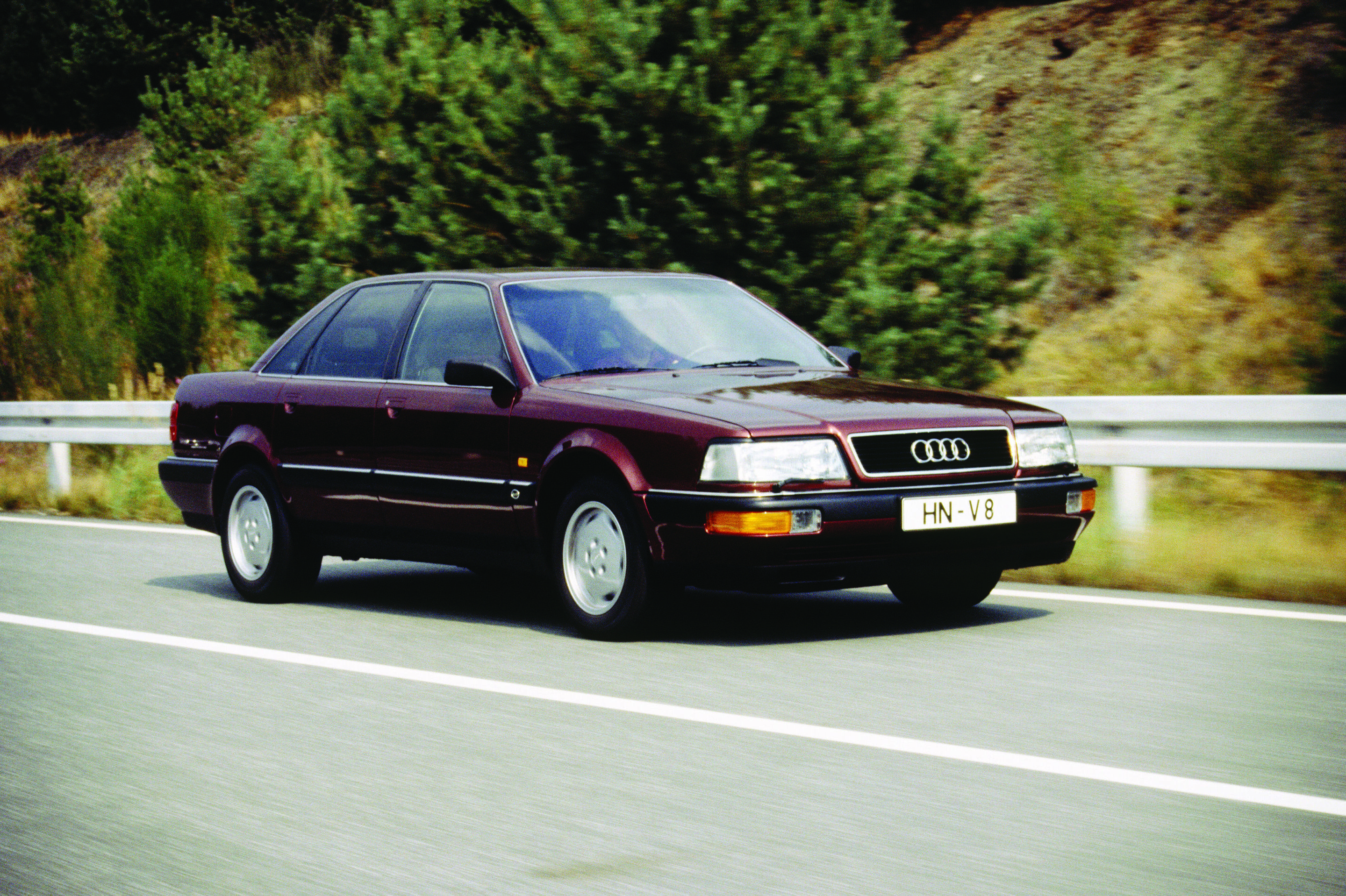 Audi V8