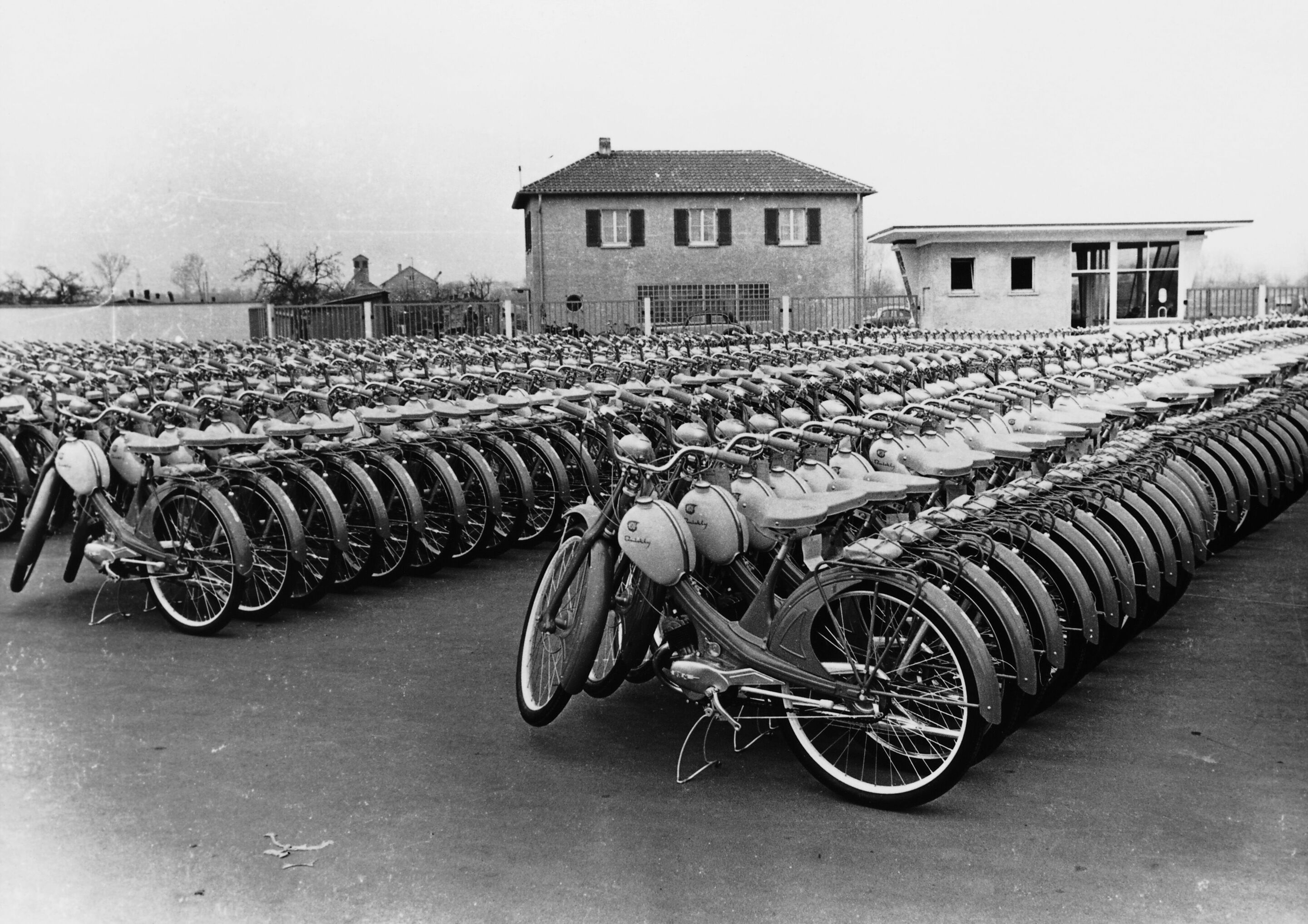 NSU Quickly ready for dispatch in the Neckarsulm factory grounds
