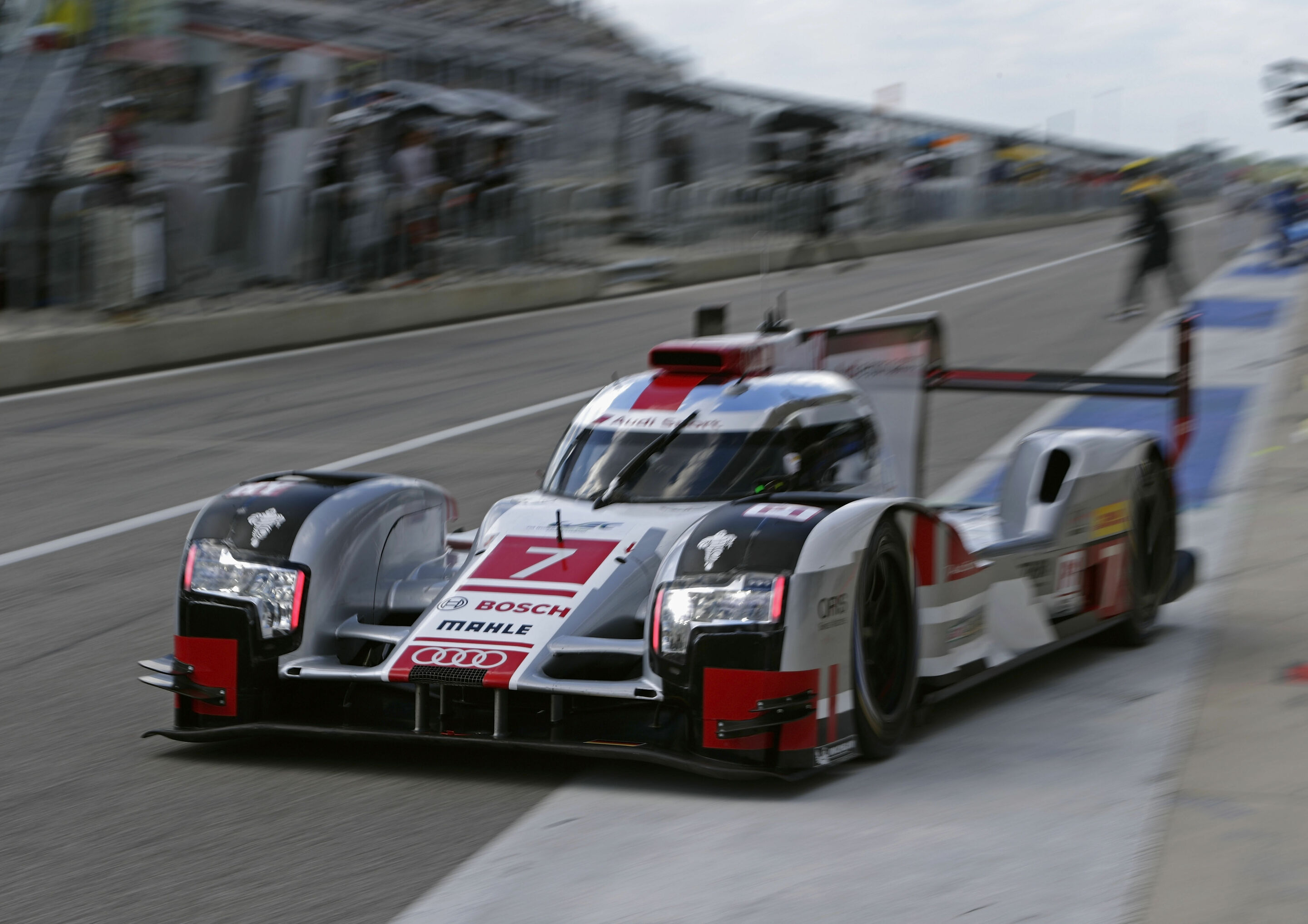 WEC Austin 2015 - Audi R18 e-tron quattro #7 (Audi Sport Team Joest), Marcel Fässler, André Lotterer, Benoît Tréluyer