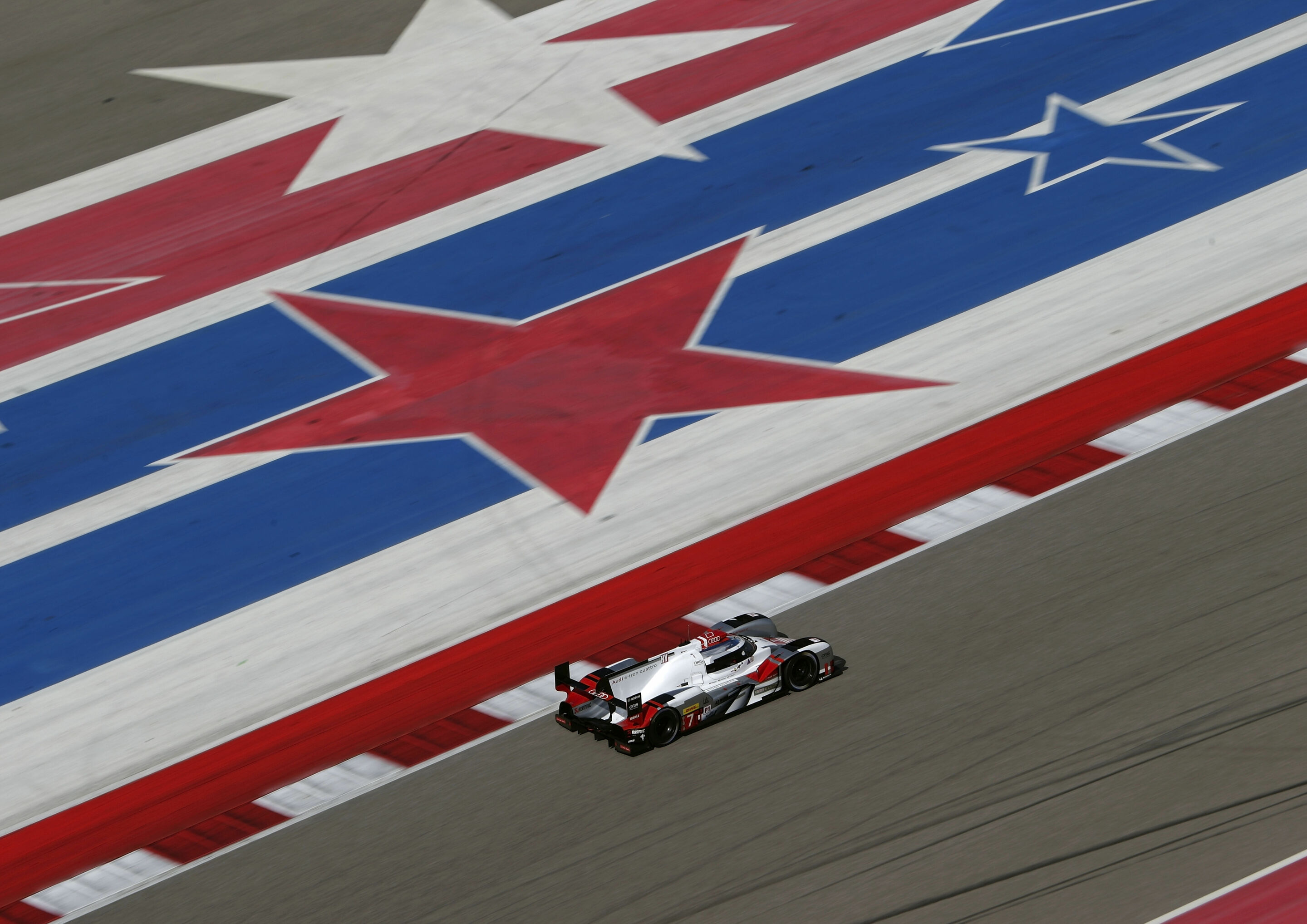 WEC Austin 2015 - Audi R18 e-tron quattro #7 (Audi Sport Team Joest), Marcel Fässler, André Lotterer, Benoît Tréluyer