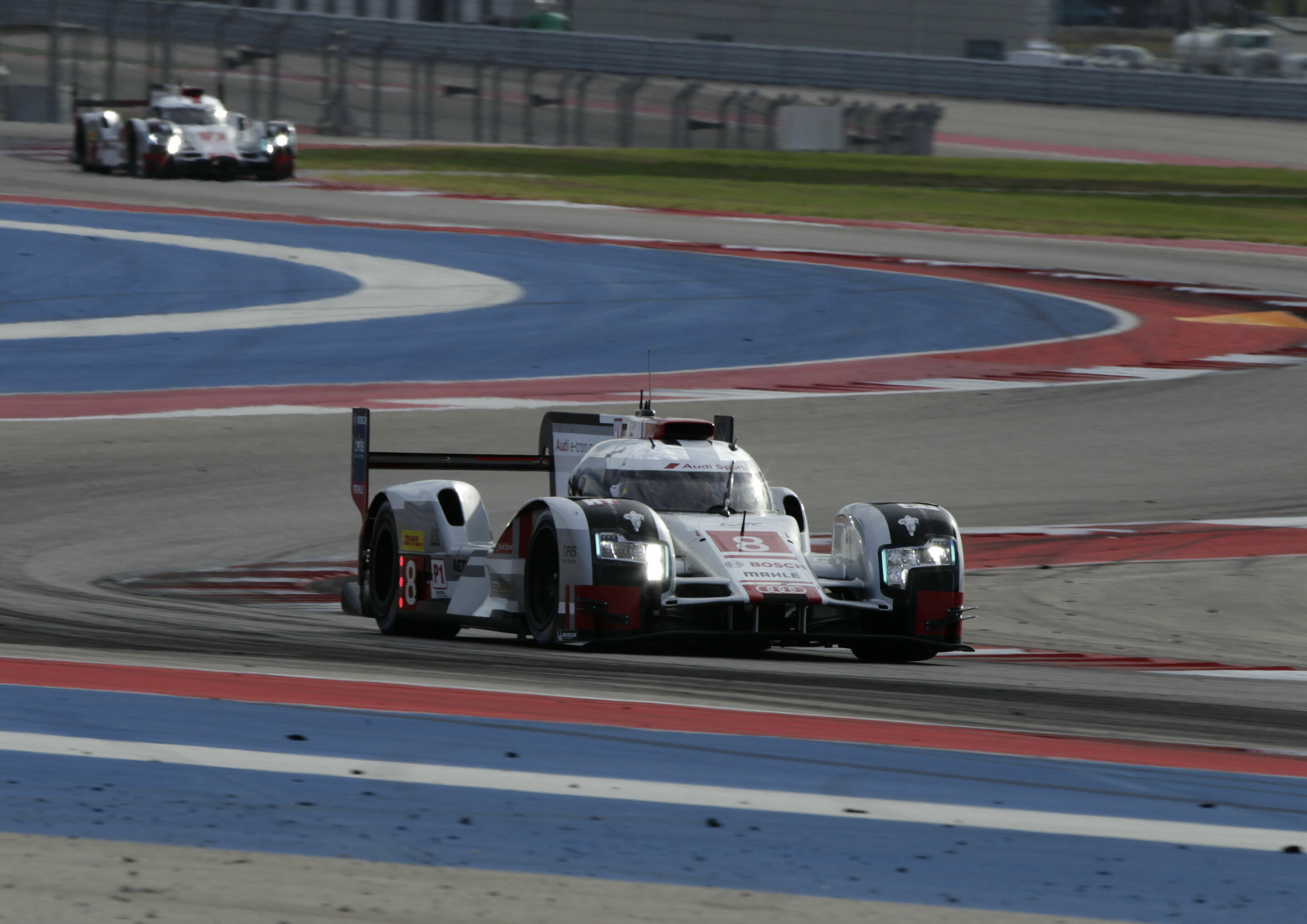 WEC Austin 2015 - Audi R18 e-tron quattro #8 (Audi Sport Team Joest), Lucas di Grassi, Loïc Duval, Oliver Jarvis