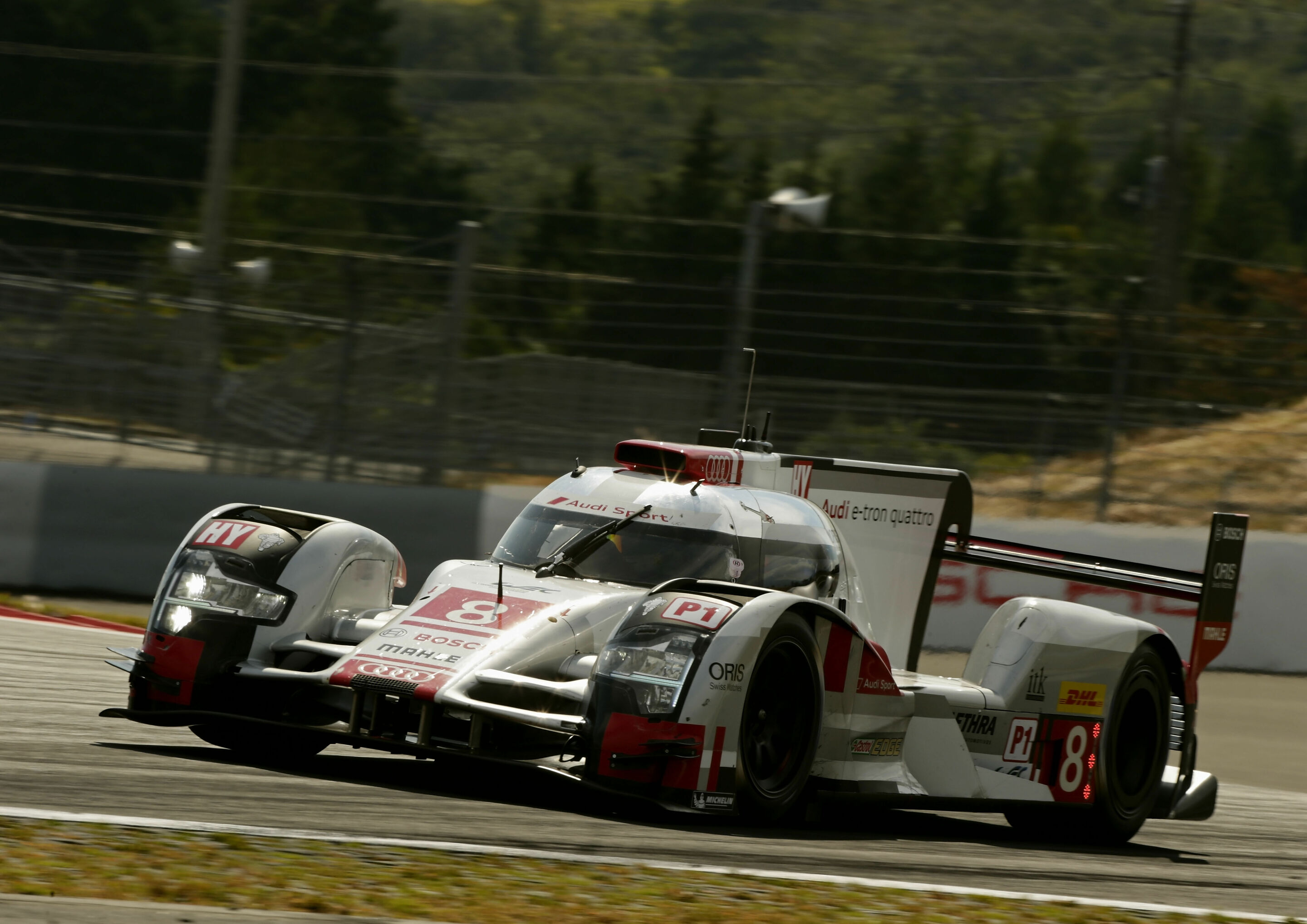 WEC Fuji 2015 - Audi R18 e-tron quattro #8 (Audi Sport Team Joest), Lucas di Grassi, Loïc Duval, Oliver Jarvis