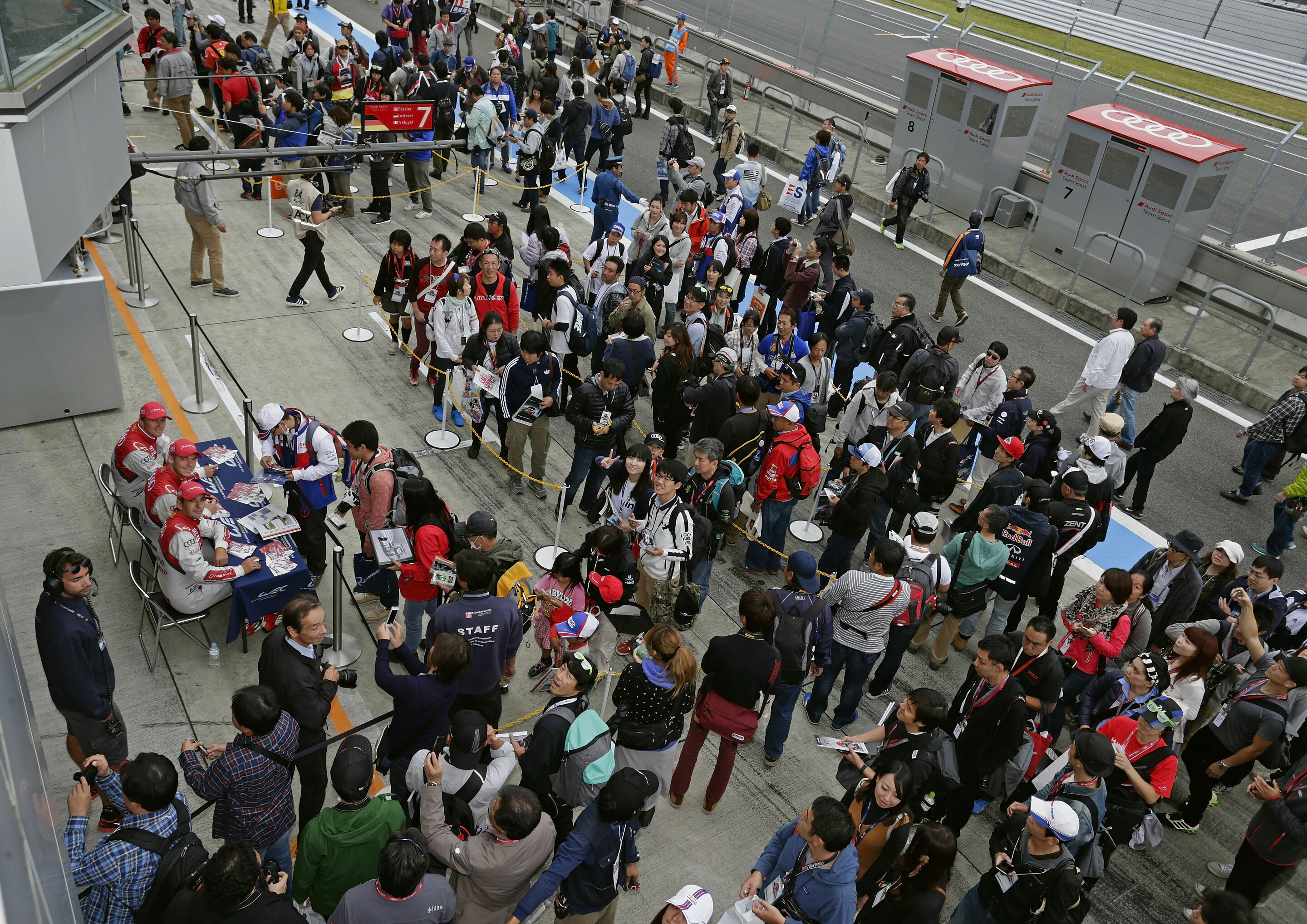 WEC Fuji 2015 - Marcel Fässler, André Lotterer, Benoît Tréluyer