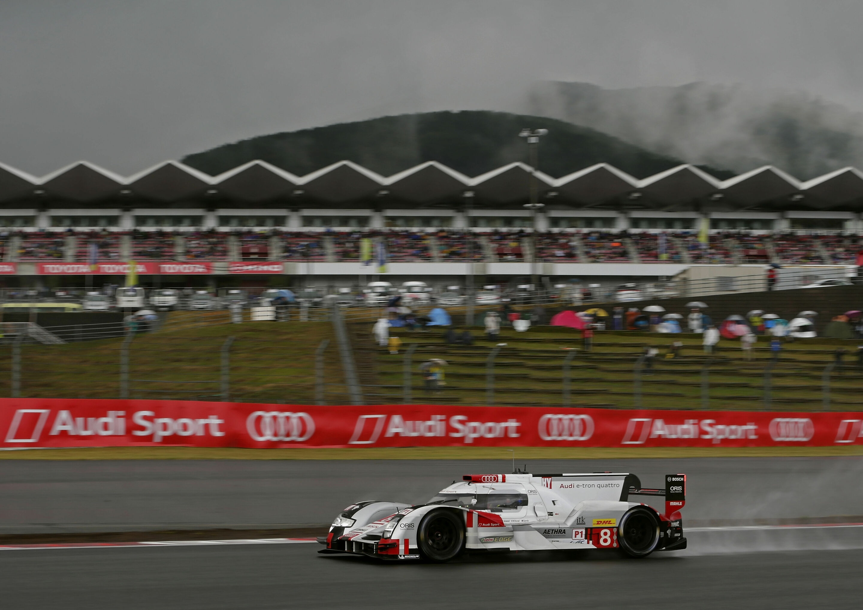 WEC Fuji 2015 - Audi R18 e-tron quattro #8 (Audi Sport Team Joest), Lucas di Grassi, Loïc Duval, Oliver Jarvis
