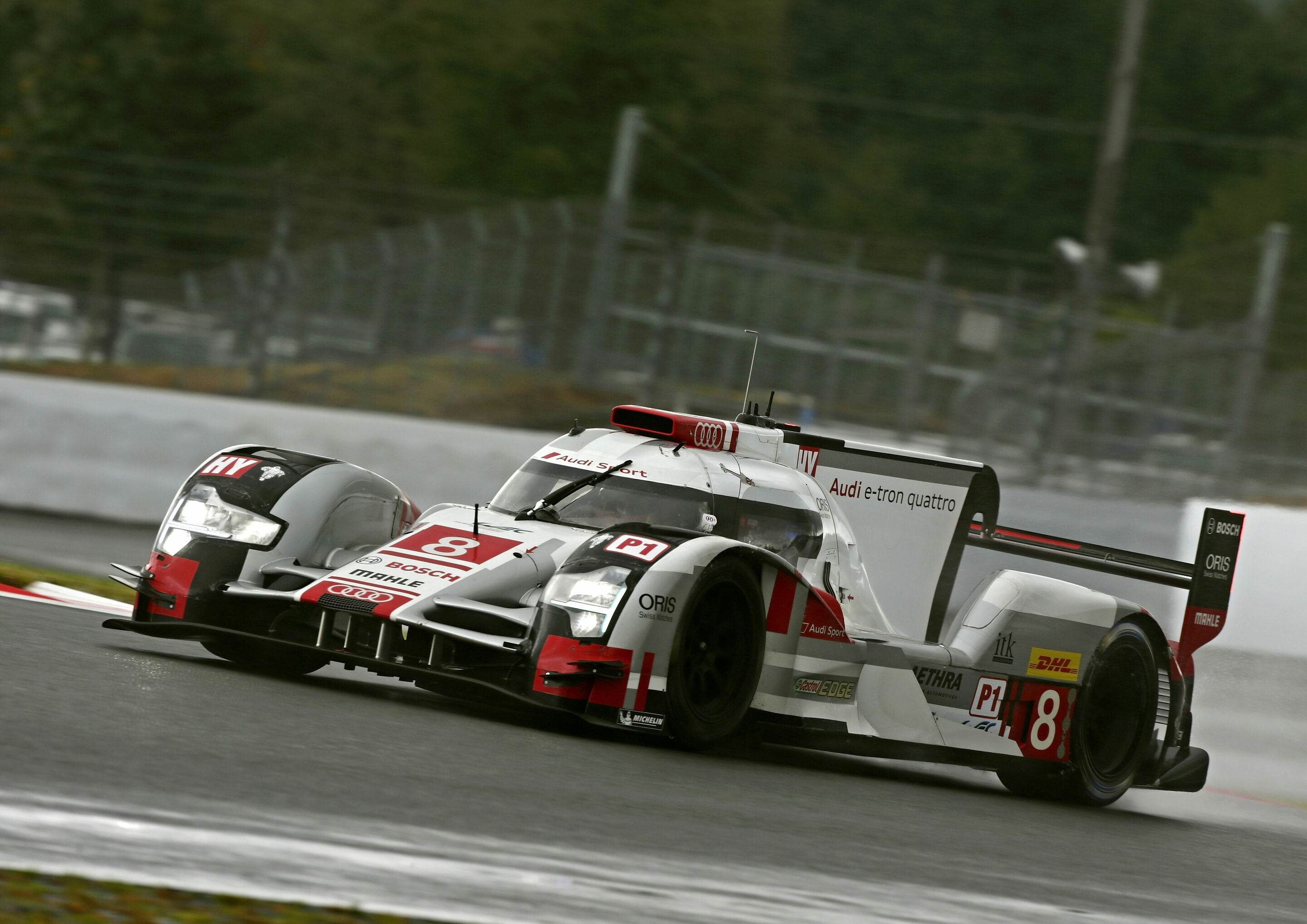 WEC Fuji 2015 - Audi R18 e-tron quattro #8 (Audi Sport Team Joest), Lucas di Grassi, Loïc Duval, Oliver Jarvis