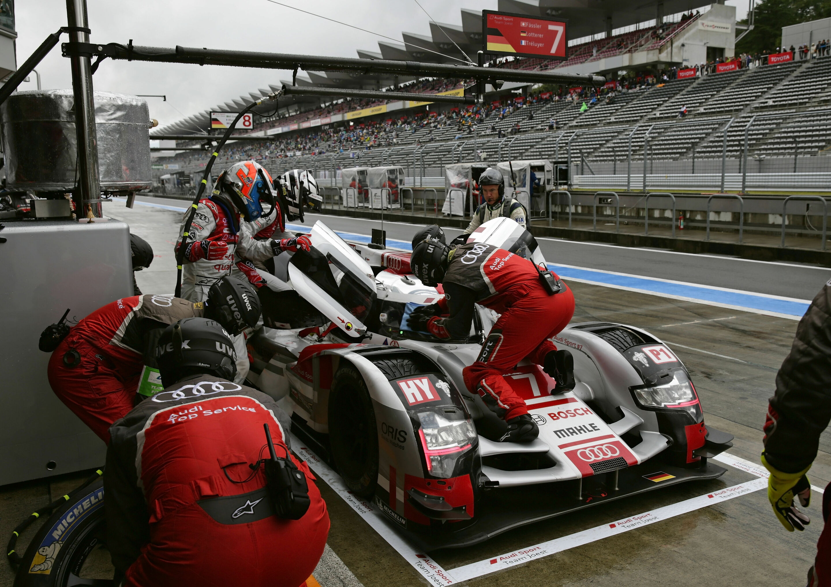 WEC Fuji 2015 - Audi R18 e-tron quattro #7 (Audi Sport Team Joest), Marcel Fässler, André Lotterer, Benoît Tréluyer