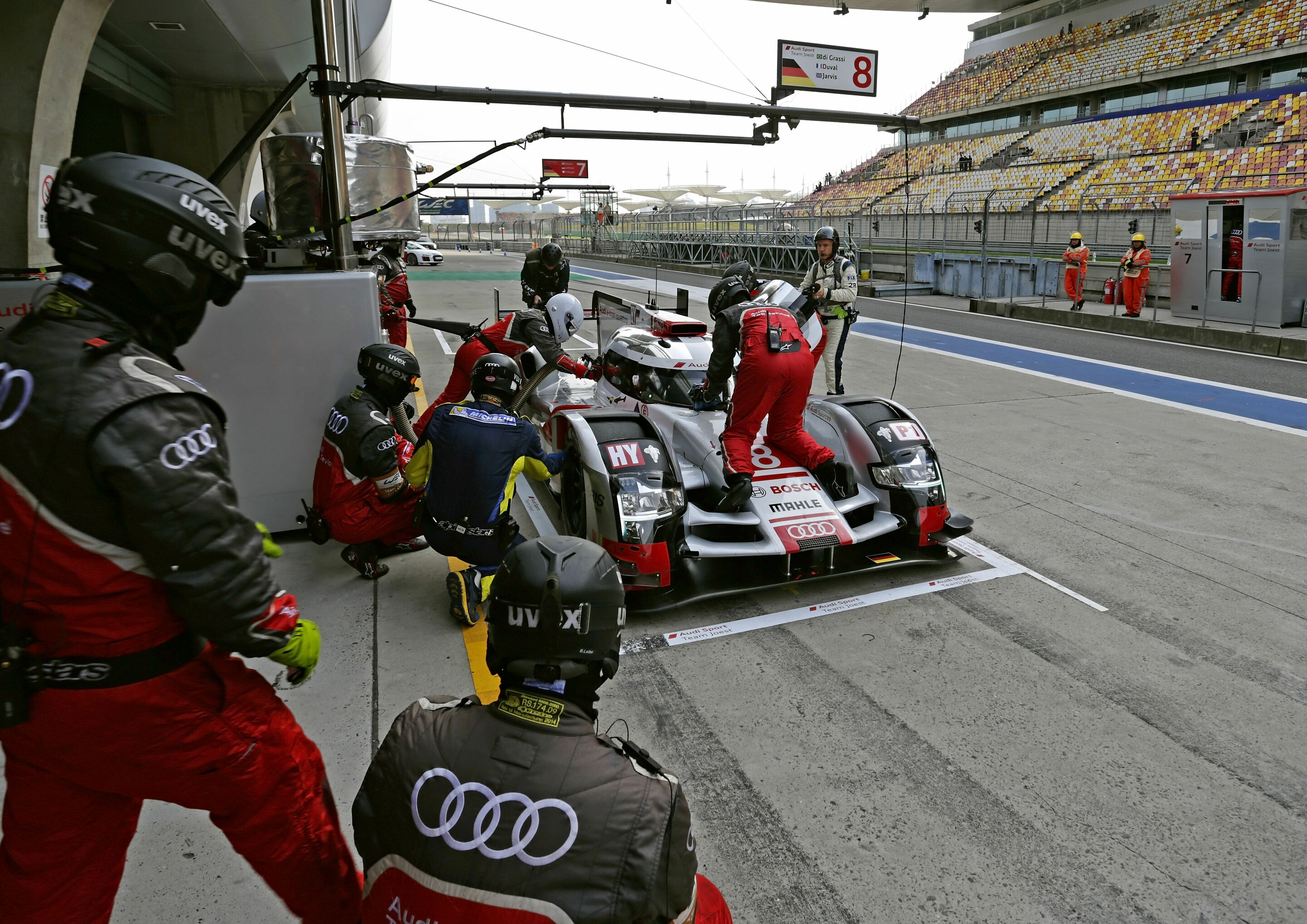 WEC Shanghai 2015 - Audi R18 e-tron quattro #8 (Audi Sport Team Joest), Lucas di Grassi, Loïc Duval, Oliver Jarvis