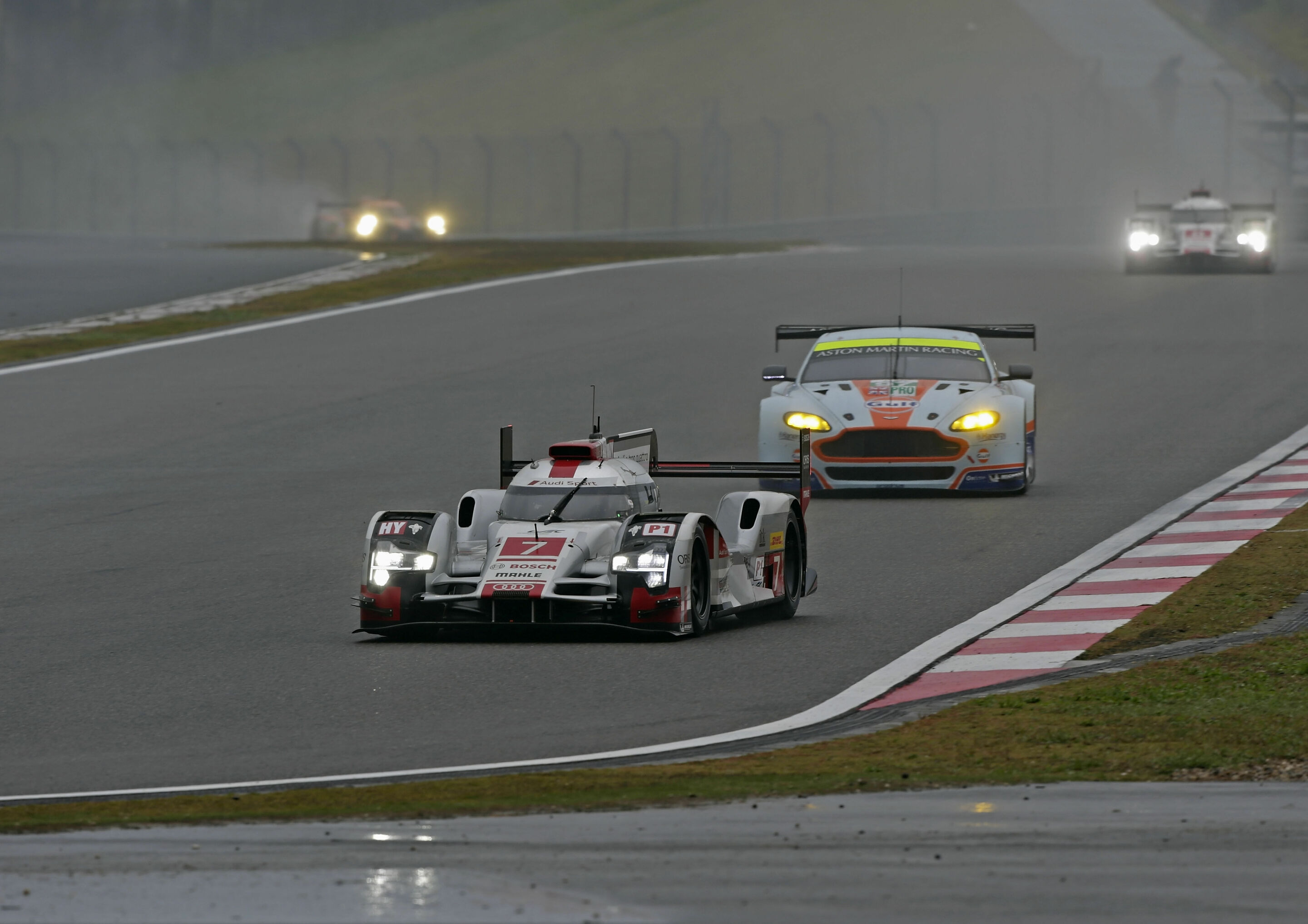 WEC Shanghai 2015 - Audi R18 e-tron quattro #7 (Audi Sport Team Joest), Marcel Fässler, André Lotterer, Benoît Tréluyer