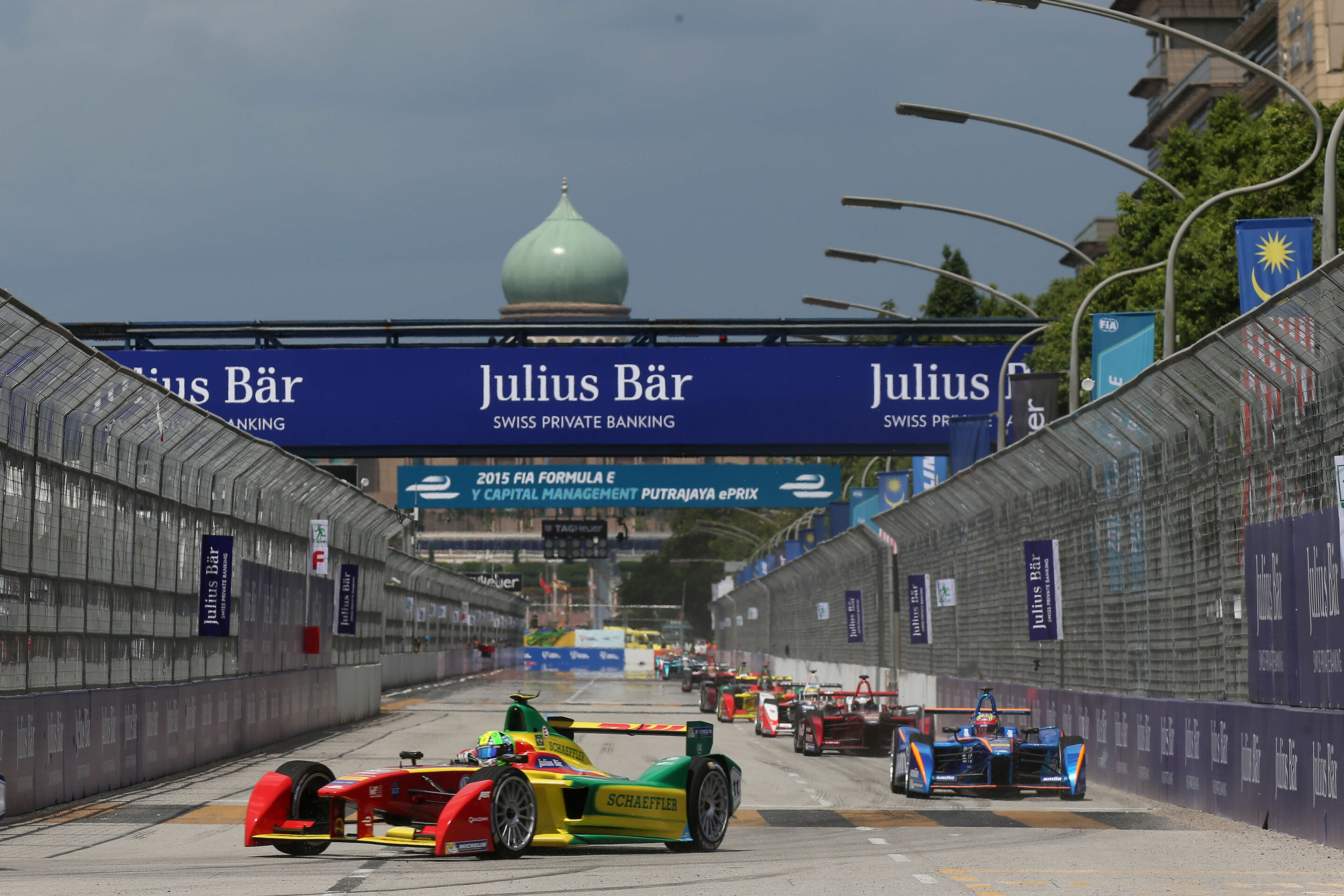 Lucas di Grassi wins Formula E race at Malaysia - Lucas di Grassi won the FIA Formula E race at Putrajaya