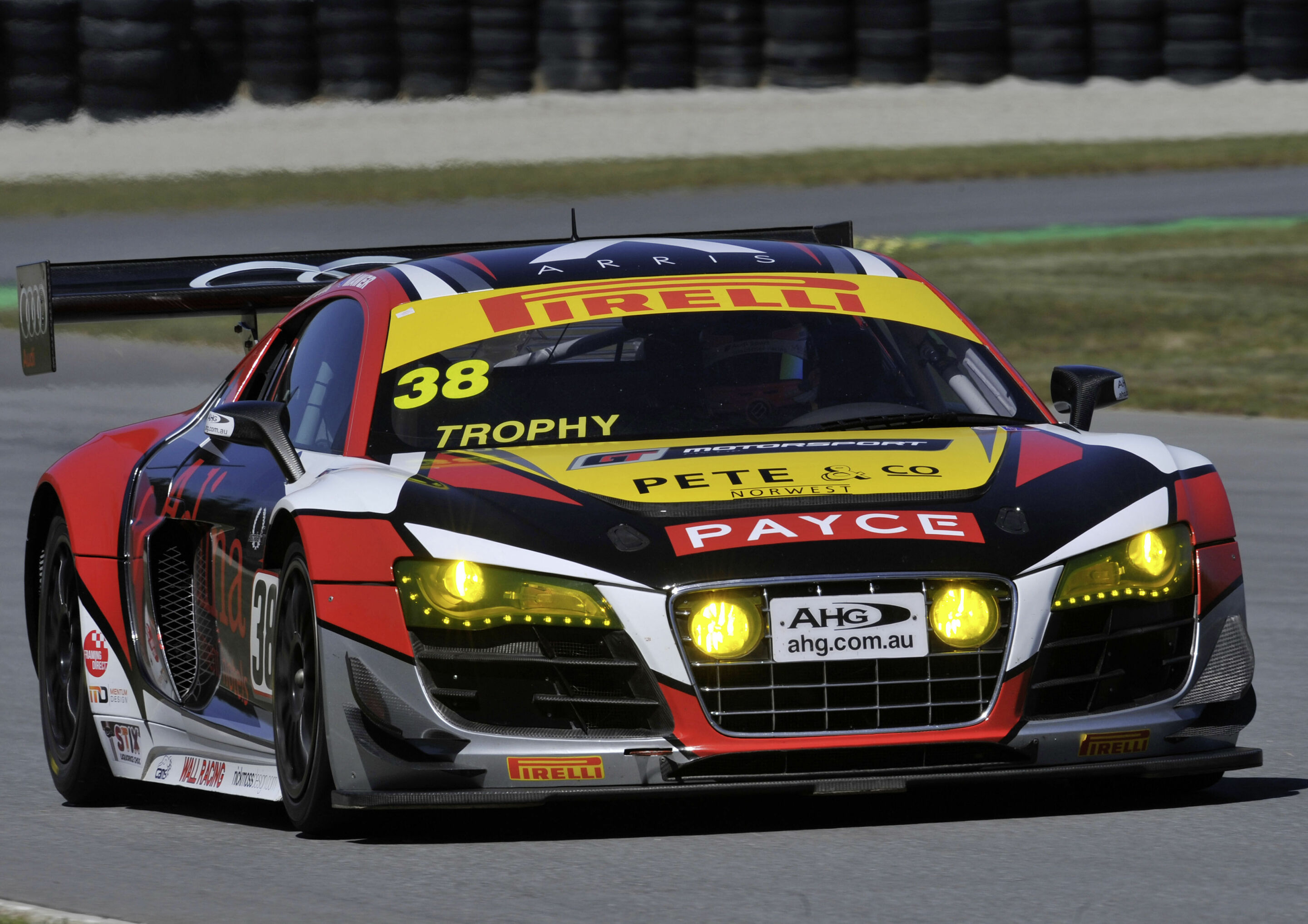 GT Australien 2015 - Audi R8 LMS #38 (Wall Racing), Greg Taylor/Barton Mawer
