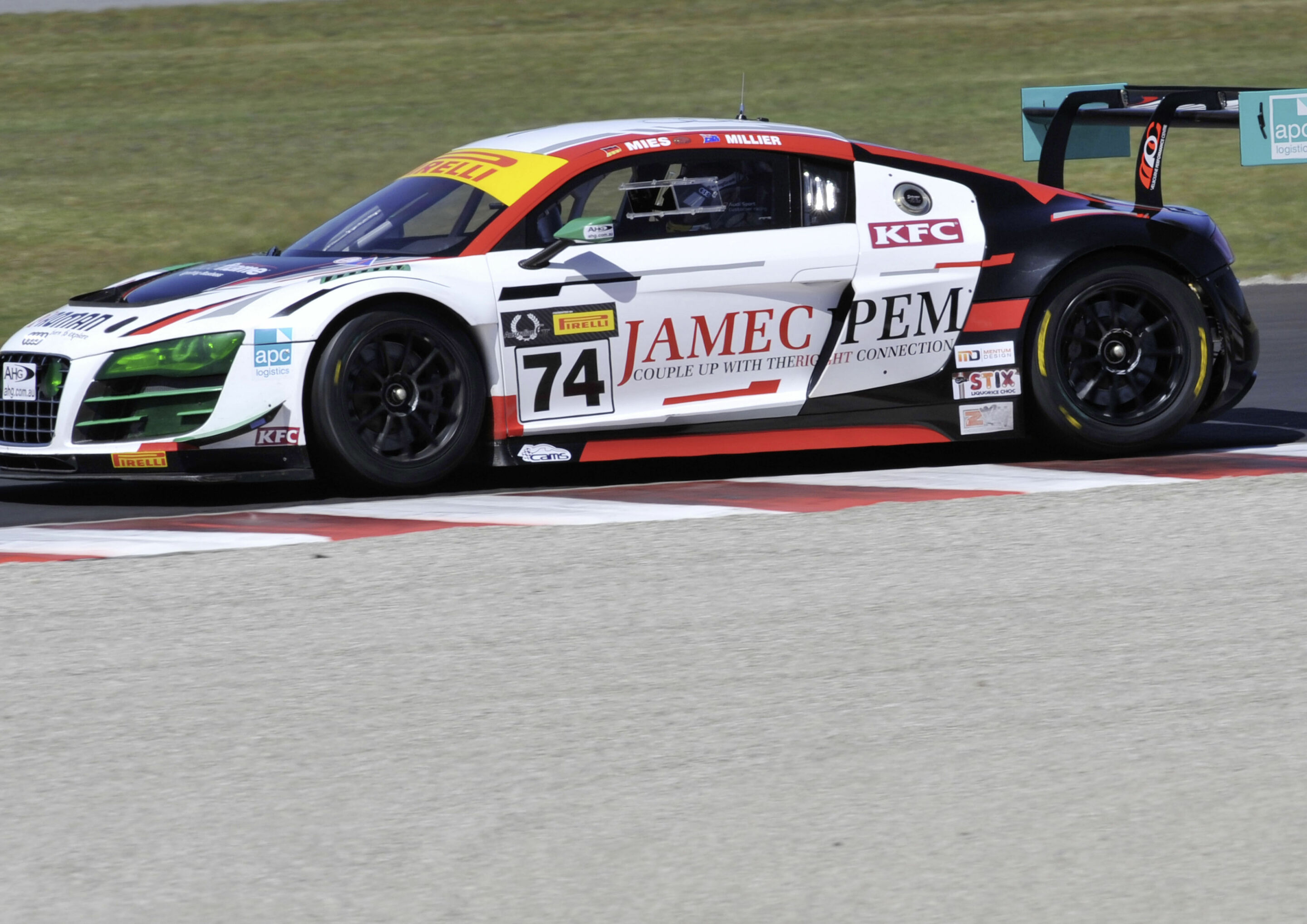 GT Australien 2015 - Audi R8 LMS ultra #74 (Jamec PEM Racing), Christopher Mies/Ryan Millier