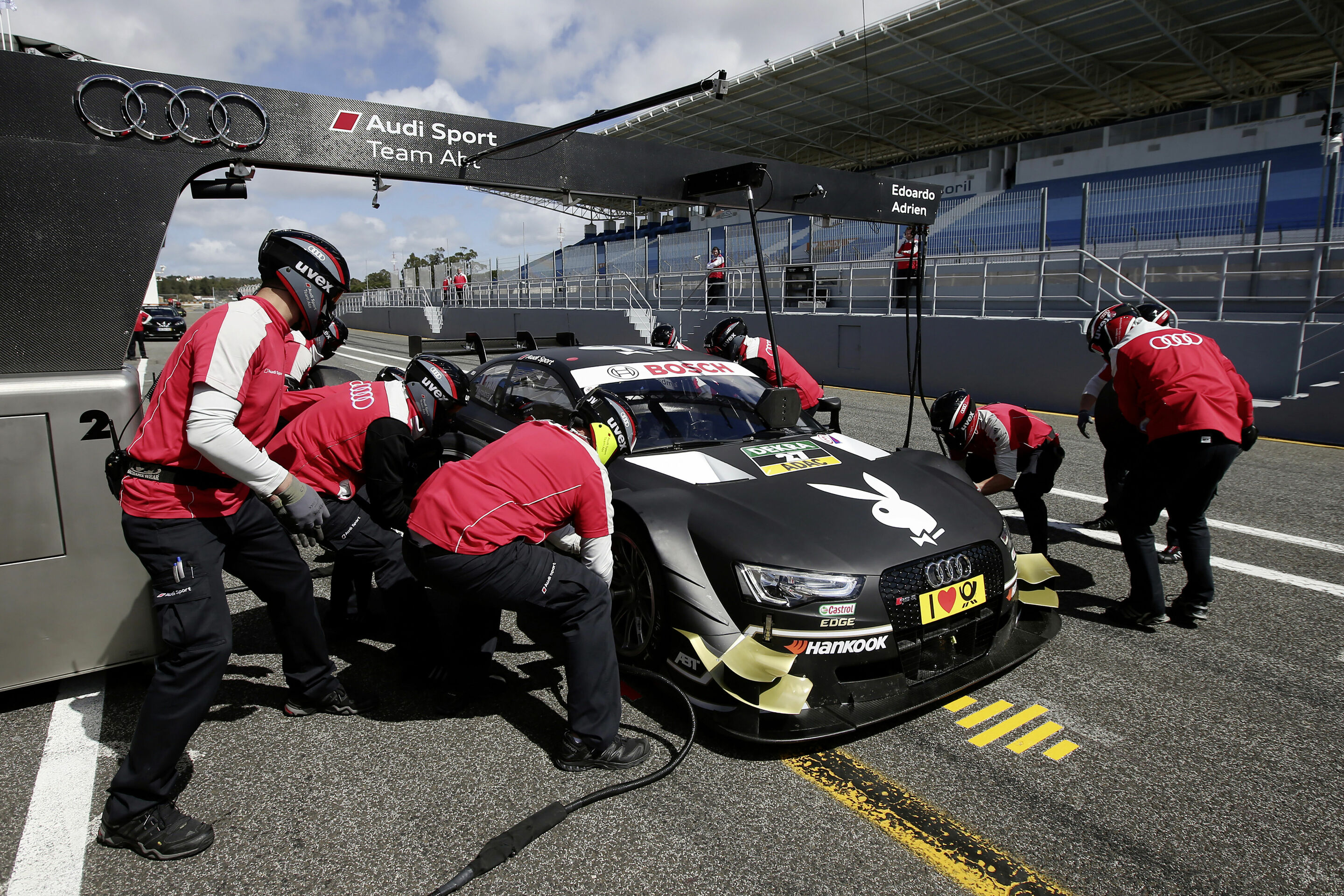 Audi drivers impressed by RS 5 DTM - Playboy Audi RS 5 DTM #27 (Audi Sport Team Abt)