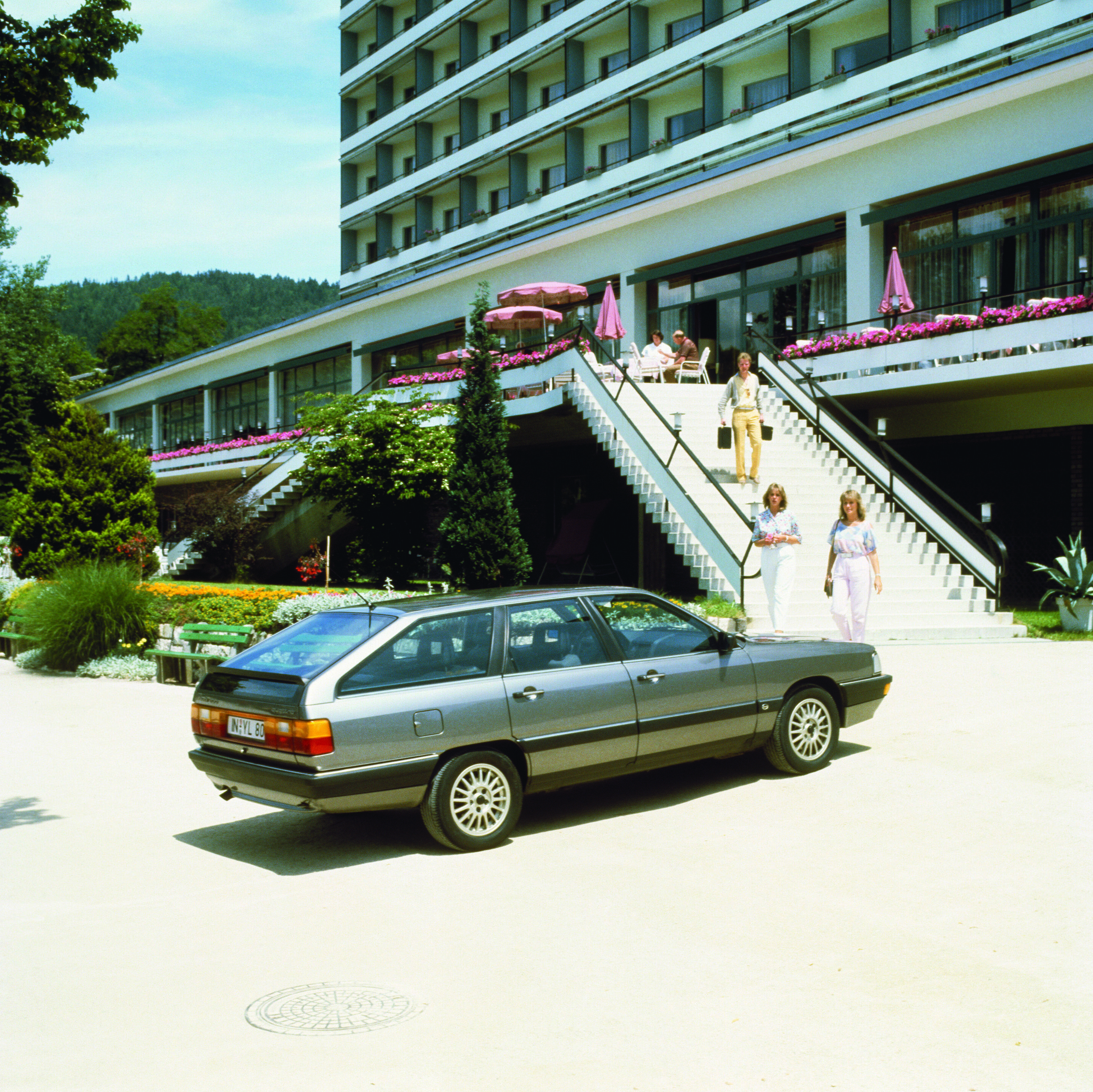 Audi 200 Avant