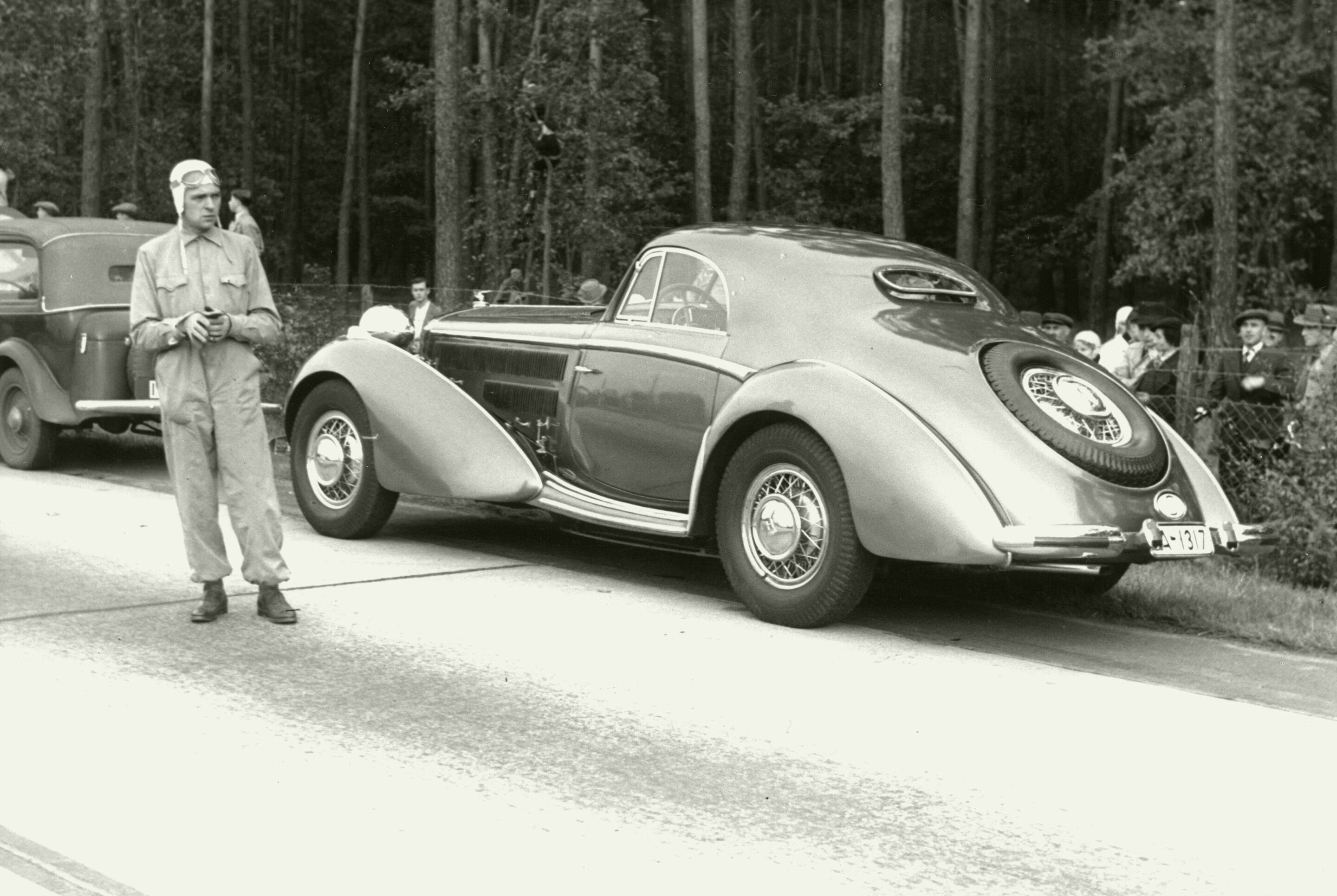 Ein absolutes Highlight der neuen Ausstellung im Audi museum mobile: Eine Replika des Horch 853 Coupés „Manuela“. Die Auto Union ließ diesen Luxuswagen 1937 für seinen berühmtesten Rennfahrer, Bernd Rosemeyer, fertigen. - Ein absolutes Highlight der neuen...