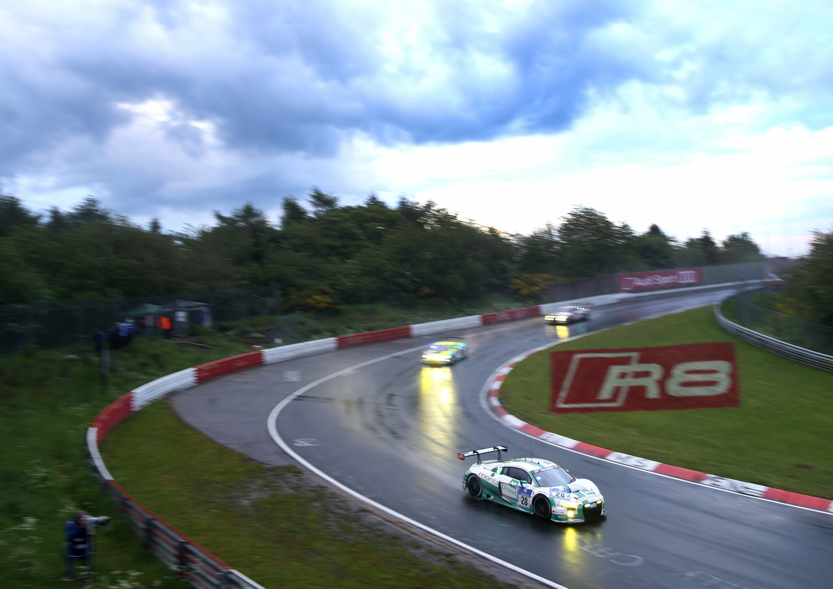 Motorsports / 24h Nürburgring - Audi R8 LMS #28 (montaplast by Land-Motorsport), Marc Basseng/Connor De Phillippi/Mike Rockenfeller/Timo Scheider