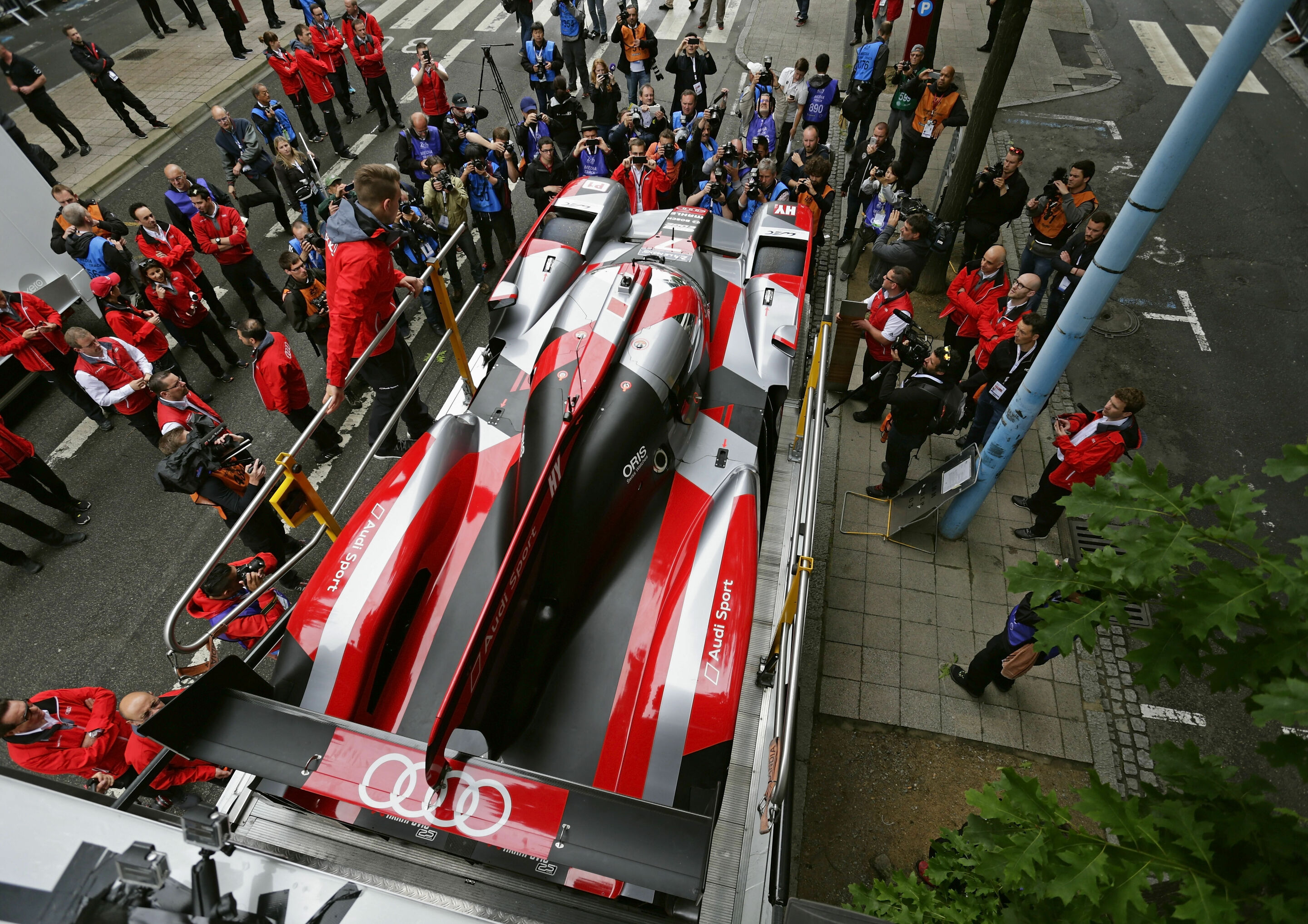 24h Le Mans 2016 - Audi R18 (2016) #7 (Audi Sport Team Joest), Marcel Fässler, André Lotterer, Benoît Tréluyer