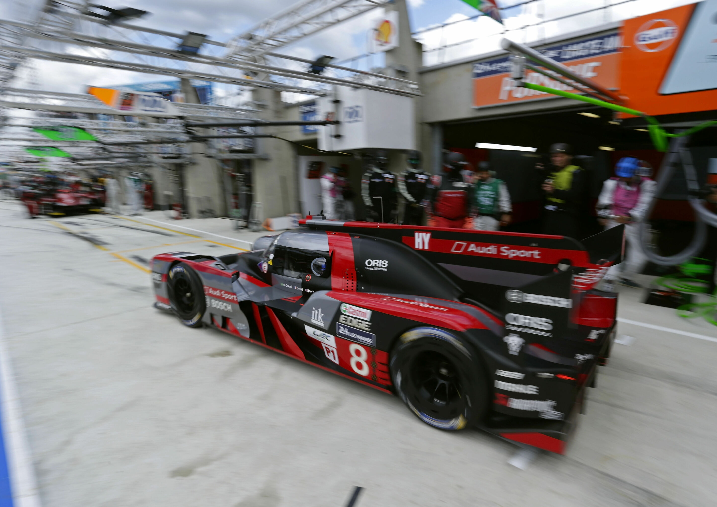 24h Le Mans 2016 - Audi R18 (2016) #8 (Audi Sport Team Joest), Lucas di Grassi, Loïc Duval, Oliver Jarvis