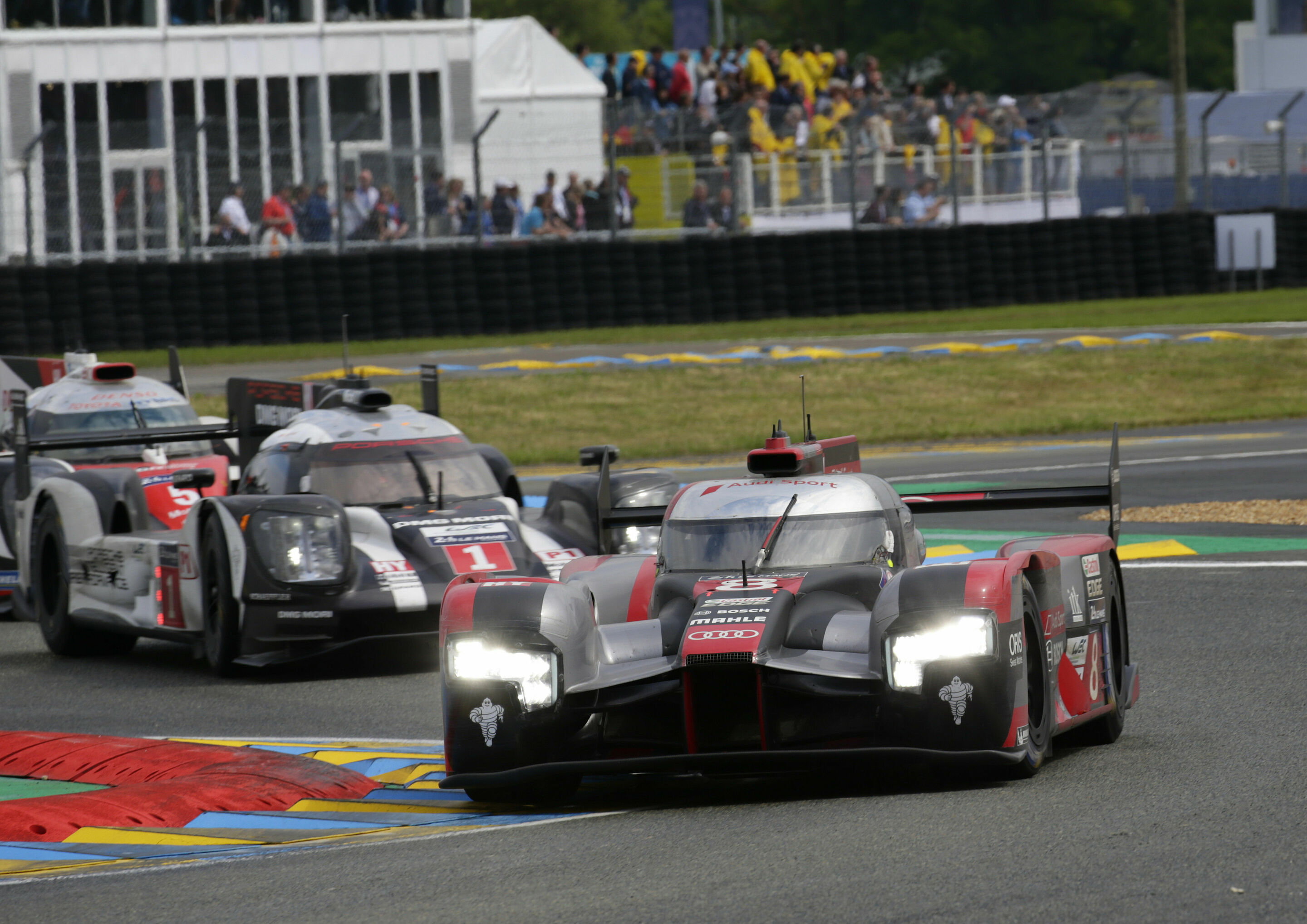 24h Le Mans 2016 - Audi R18 (2016) #8 (Audi Sport Team Joest), Lucas di Grassi, Loïc Duval, Oliver Jarvis