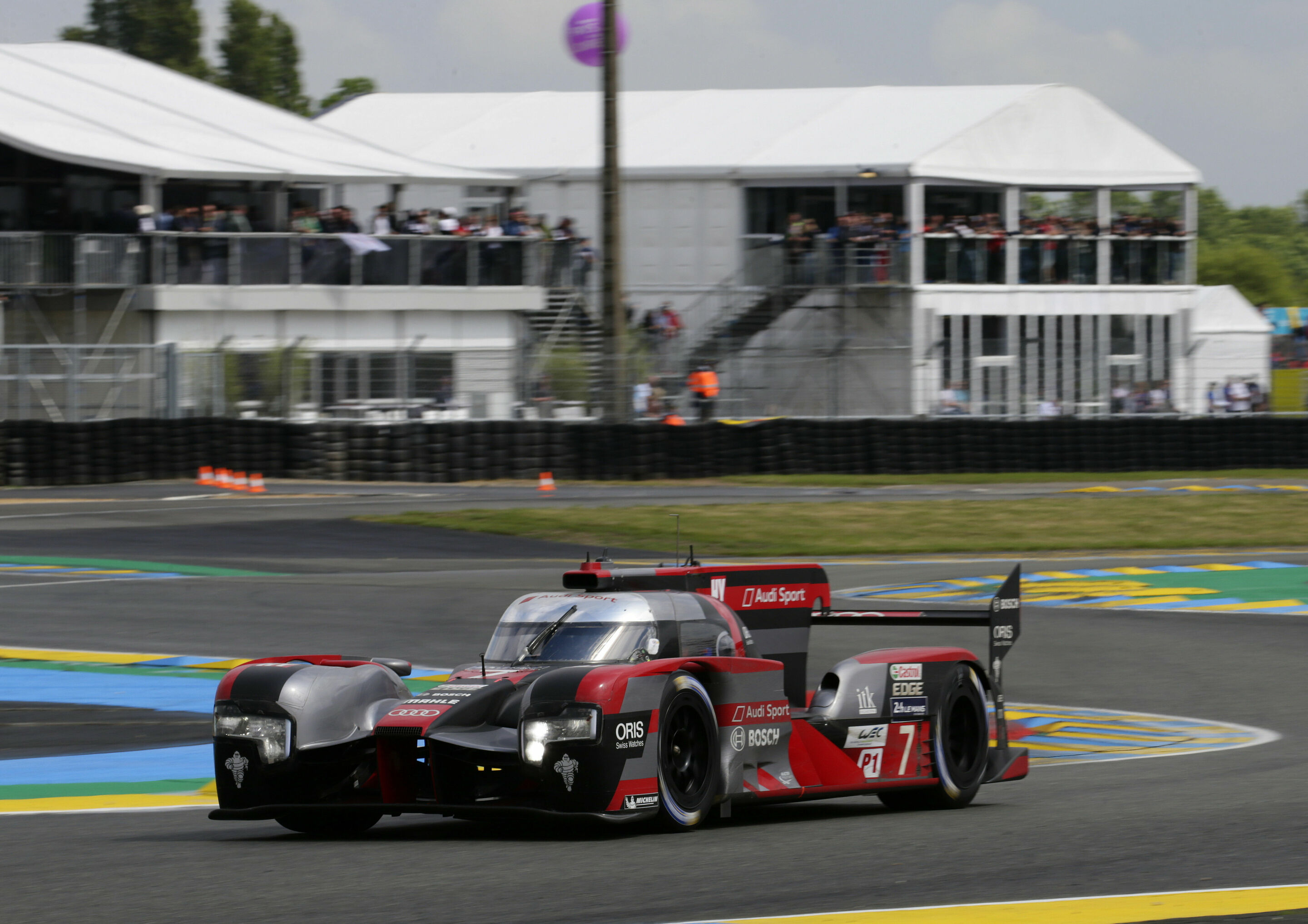 24h Le Mans 2016 - Audi R18 (2016) #7 (Audi Sport Team Joest), Marcel Fässler, André Lotterer, Benoît Tréluyer