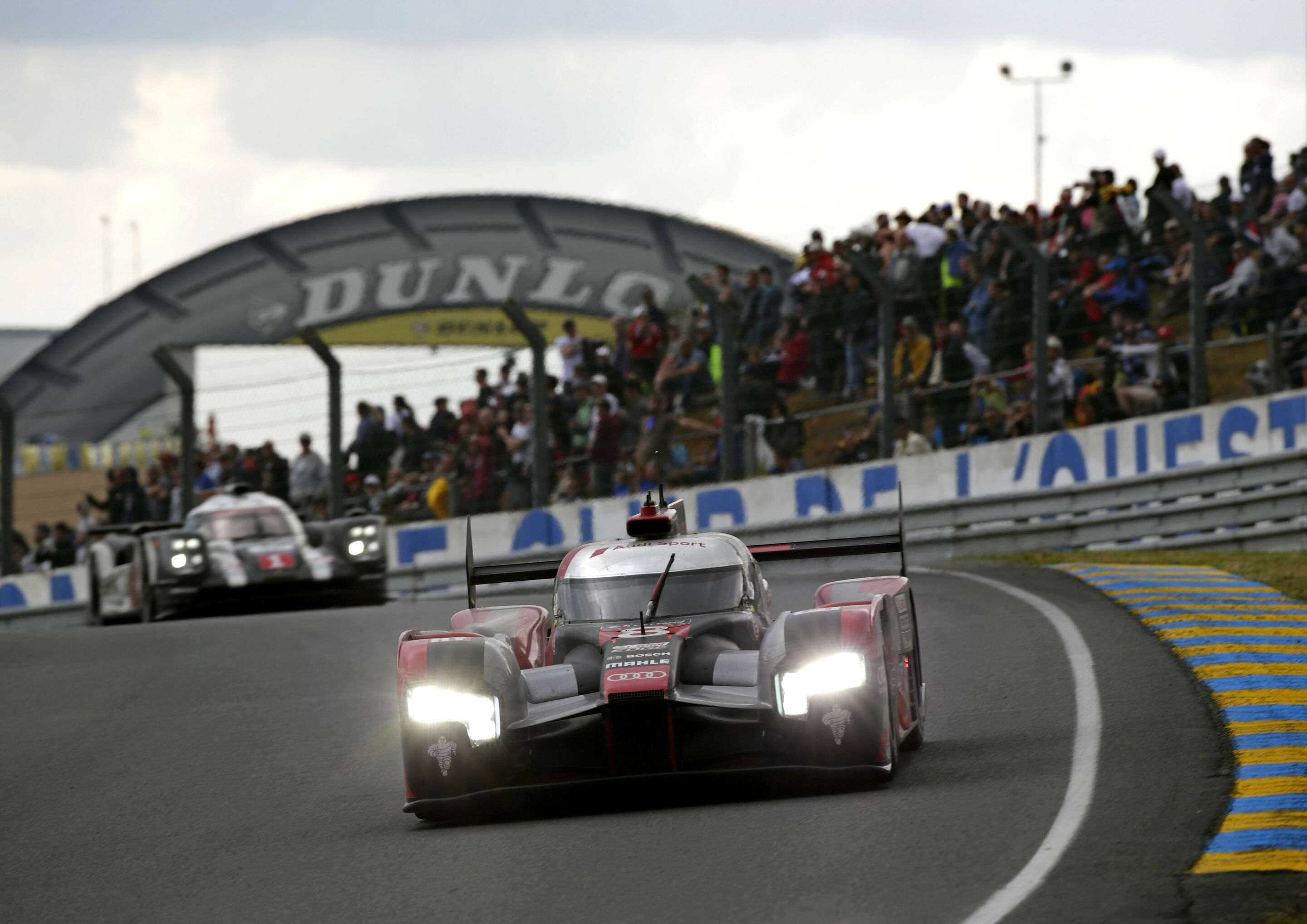 24h Le Mans 2016 - Audi R18 (2016) #8 (Audi Sport Team Joest), Lucas di Grassi, Loïc Duval, Oliver Jarvis