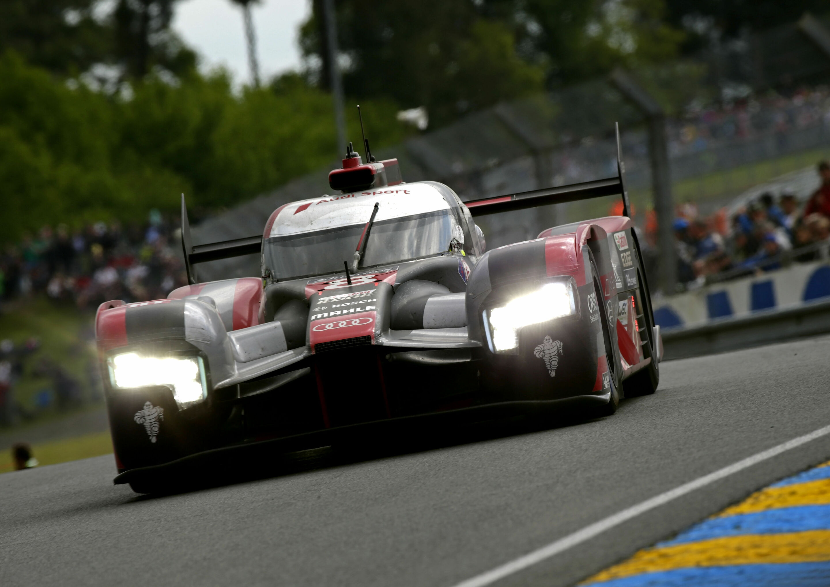 24h Le Mans 2016 - Audi R18 (2016) #8 (Audi Sport Team Joest), Lucas di Grassi, Loïc Duval, Oliver Jarvis